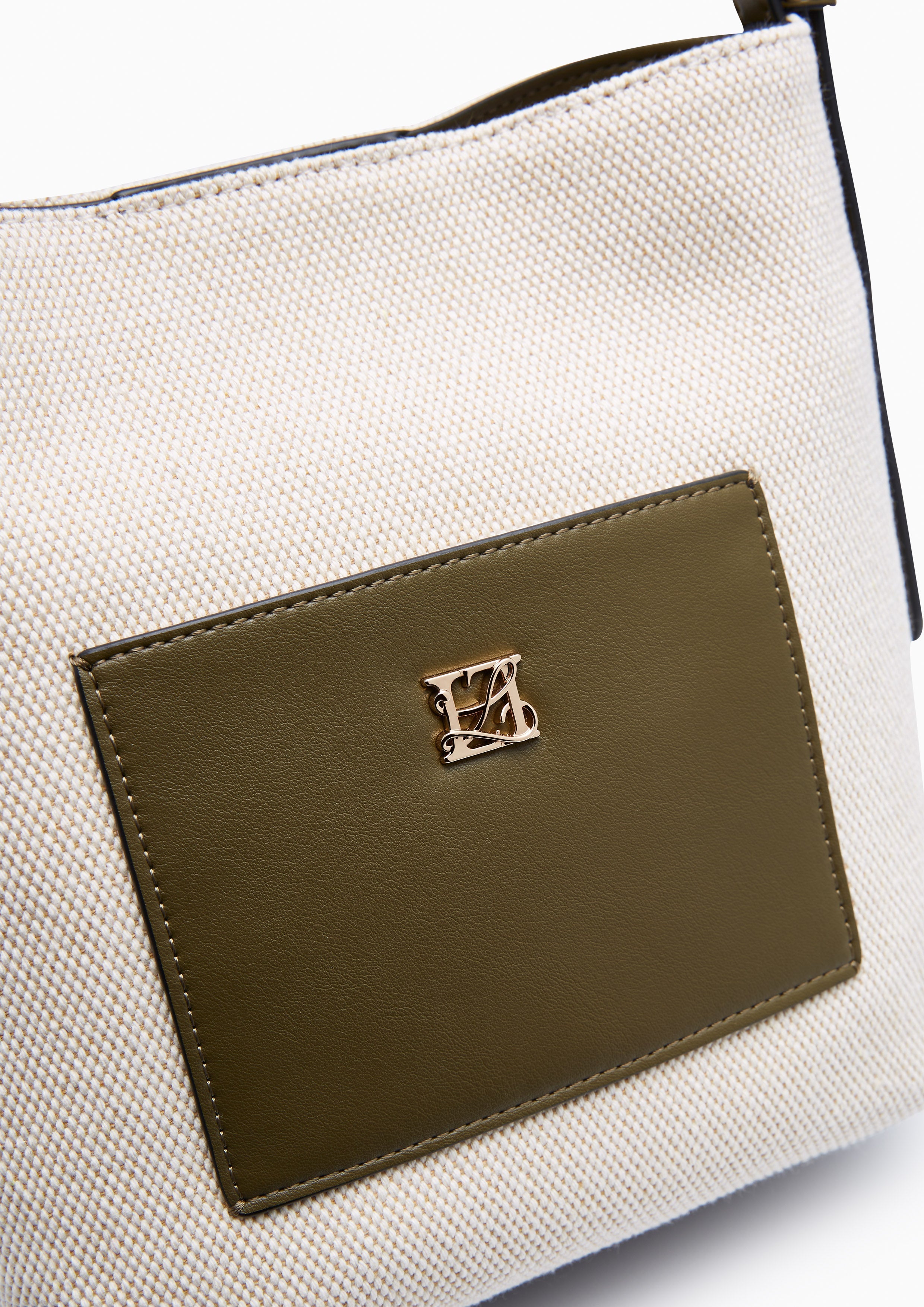 Pilar S Bucket Bag Beige