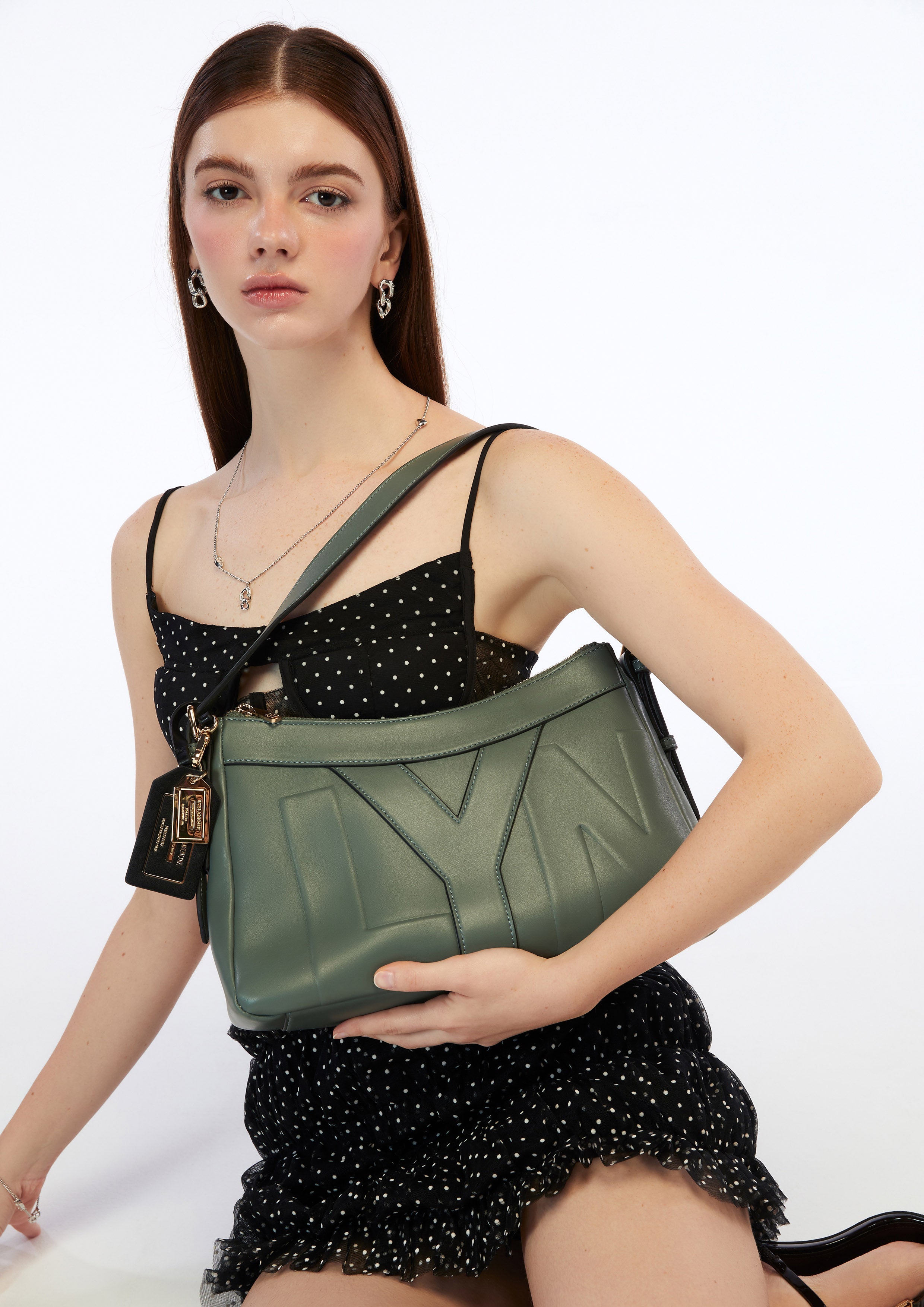 Greda Shoulder Bag Green