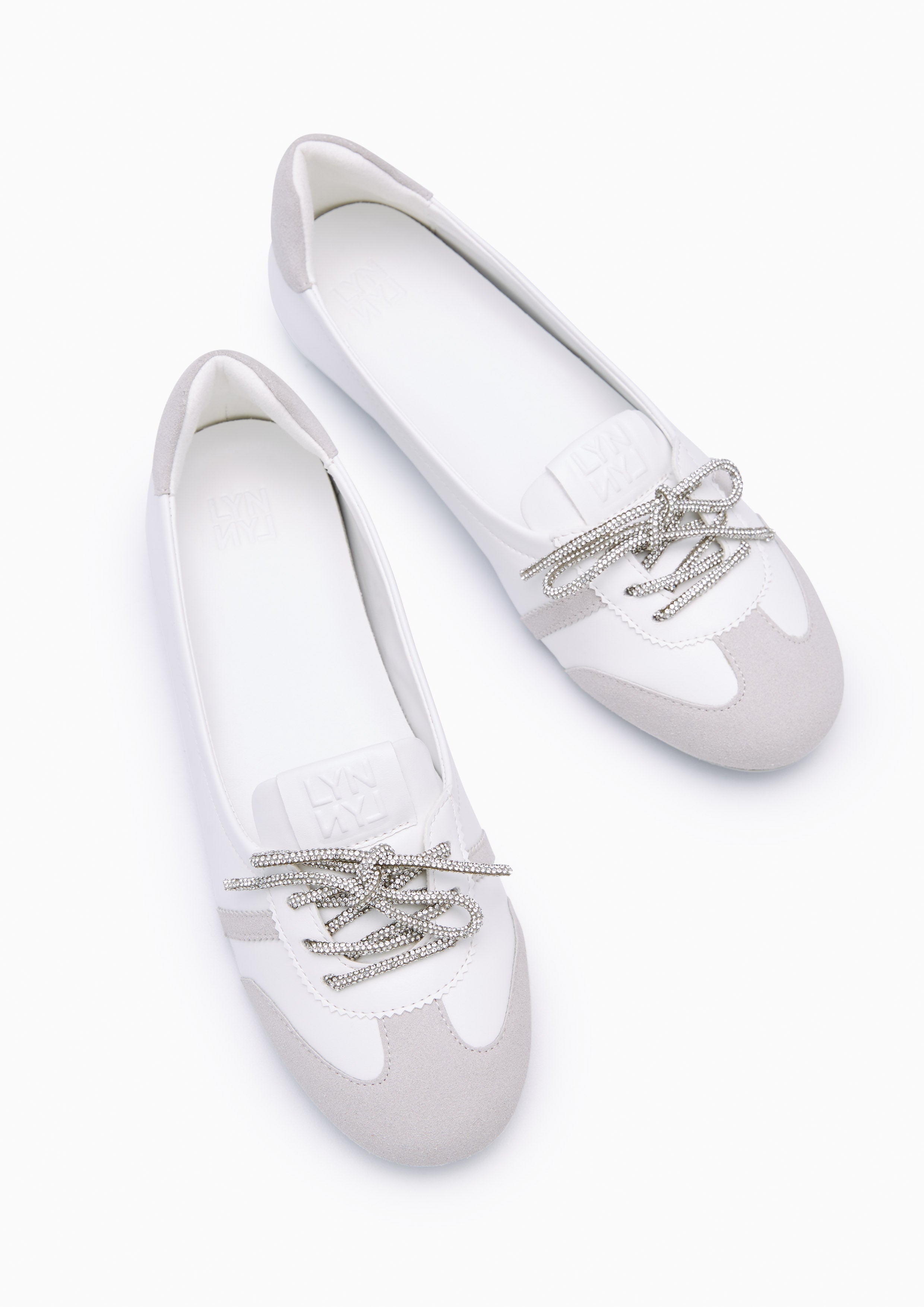 Kisso Ballet Flats White