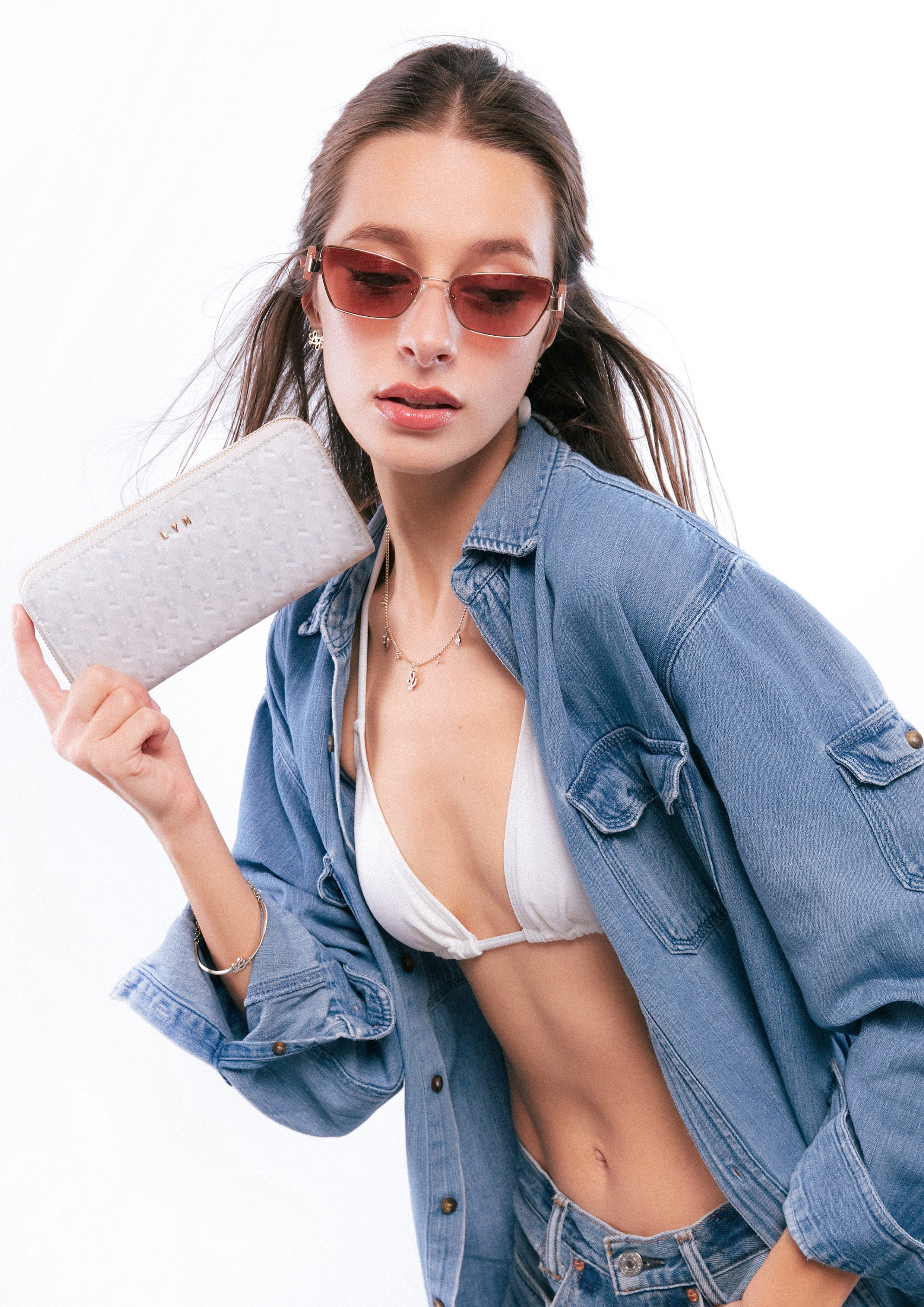 Solona Long Wallet White