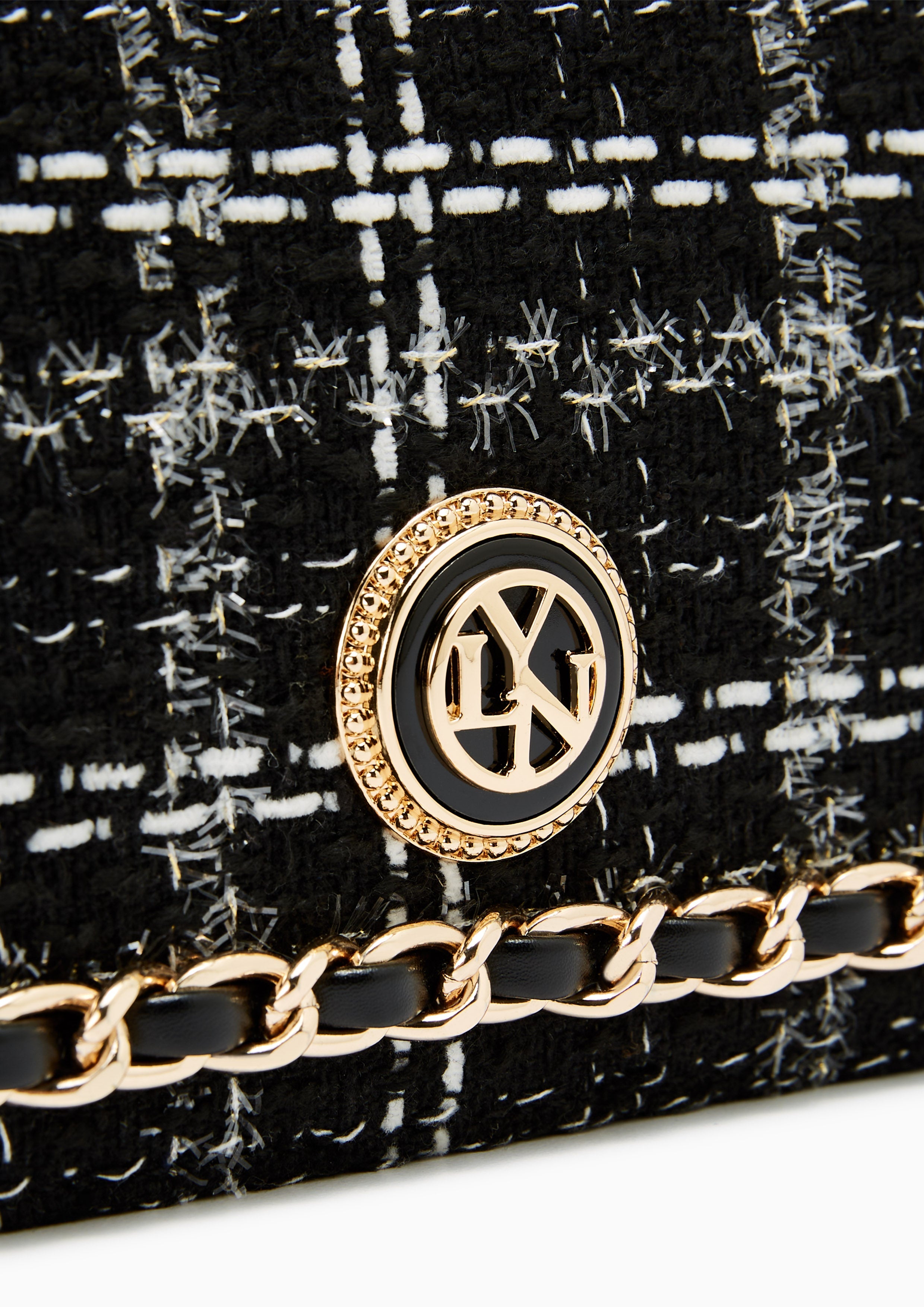 Semona M Crossbody Bag Black