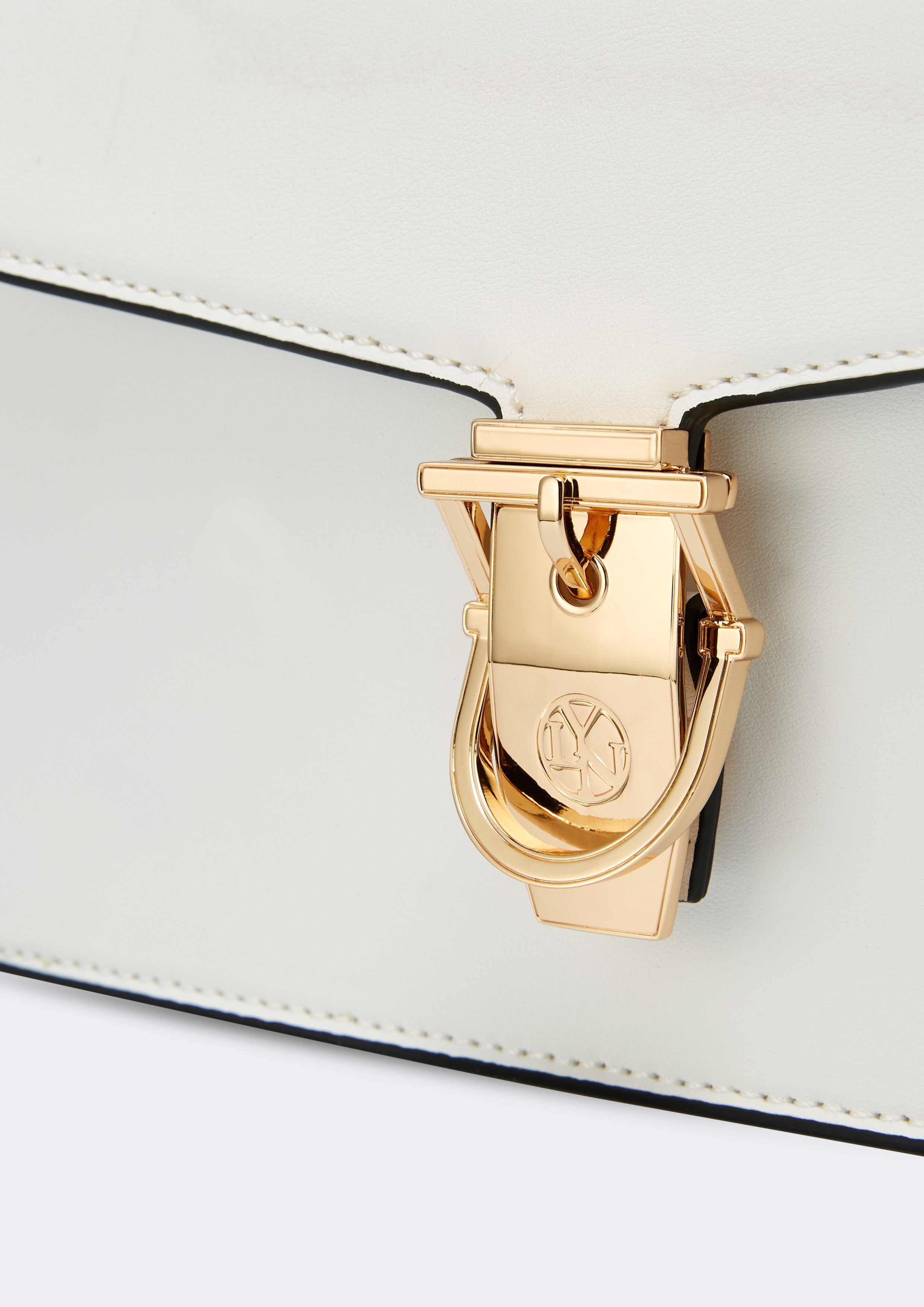 Mills M Shoulderbag White