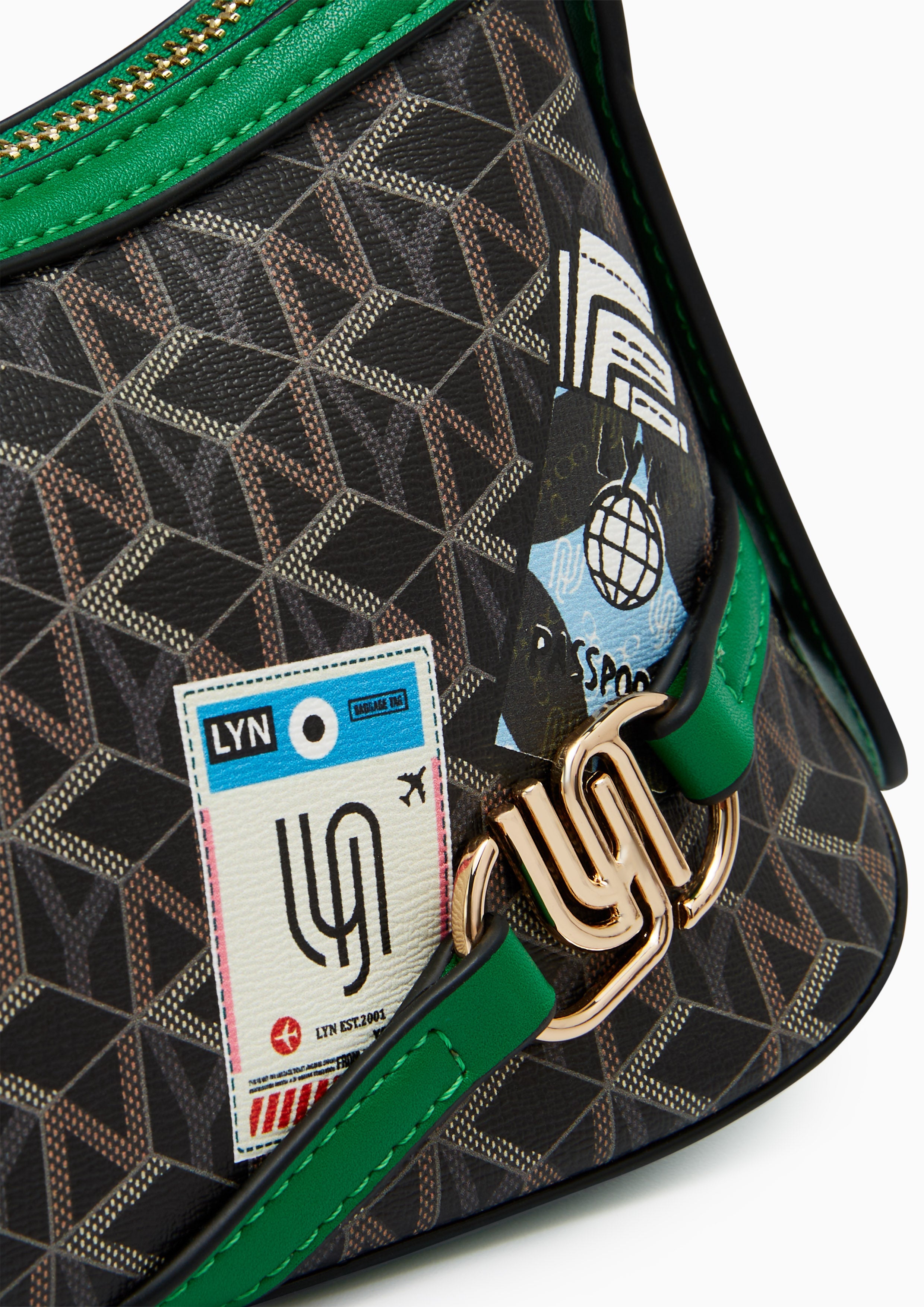 Wander Infinite S Shoulder Bag Green