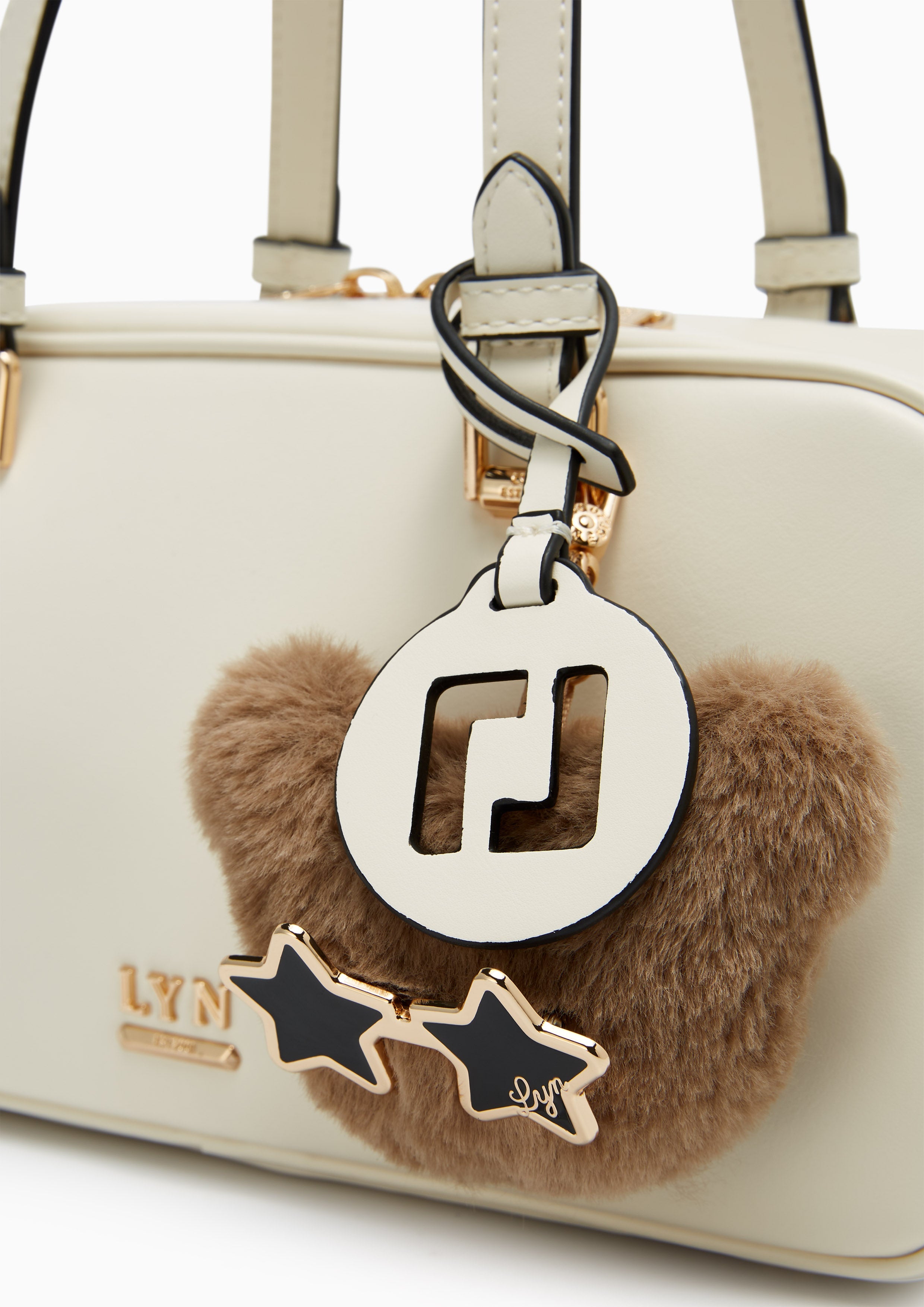 Betzy Shoulder Bag M Ivory