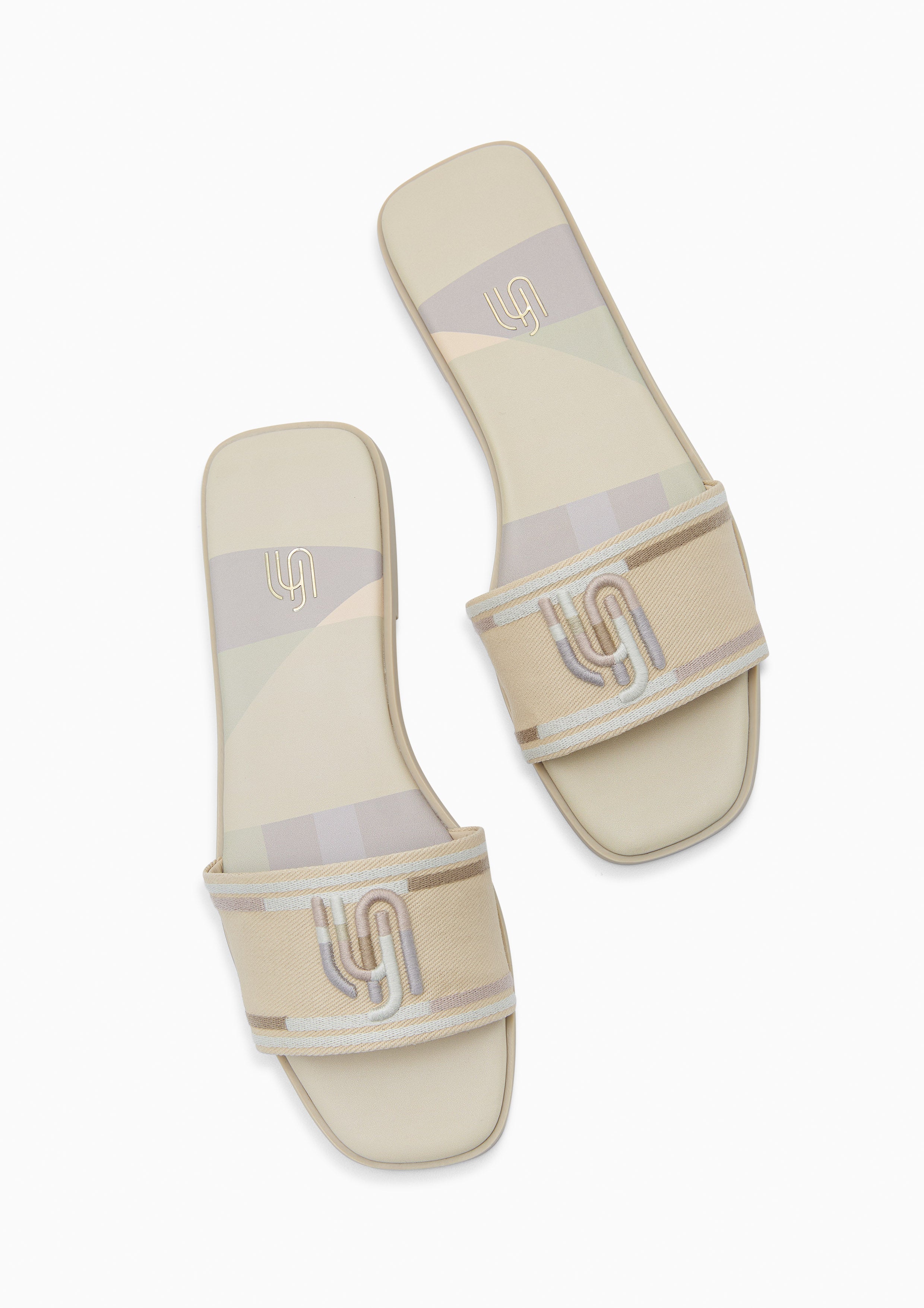 Maddie Flat Infinite Sandal Ivory