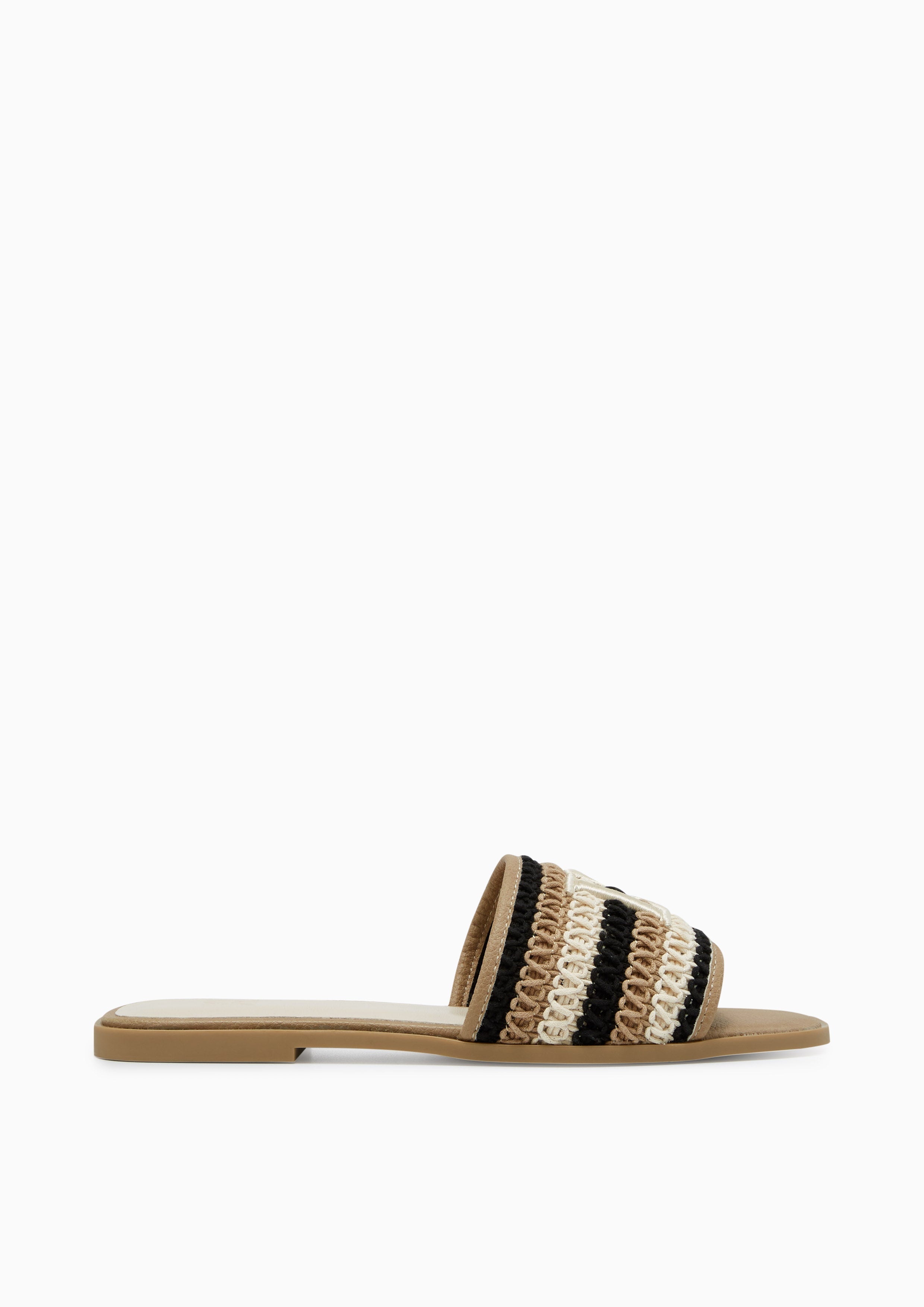 Handa Flat Sandals Brown