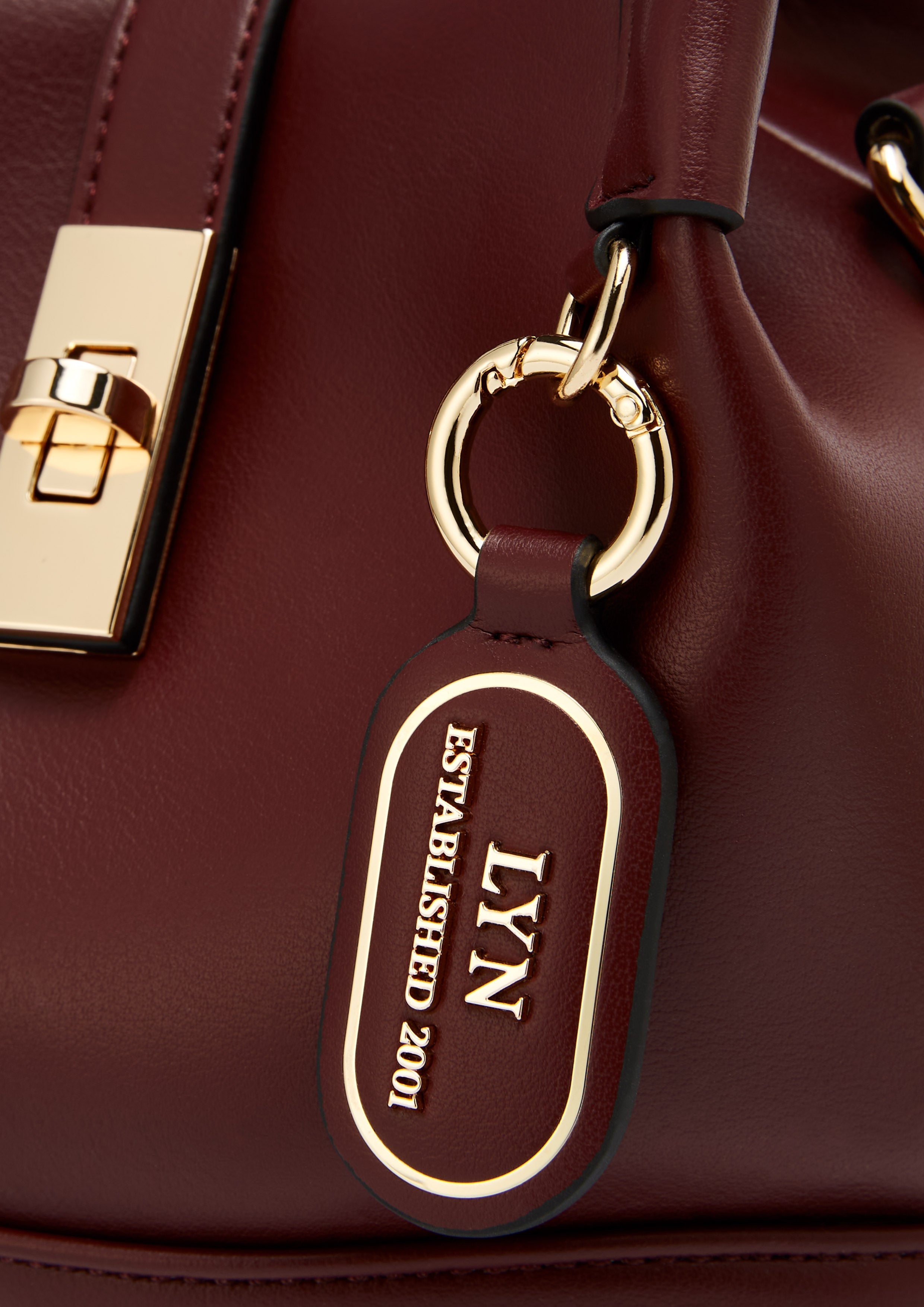 Brayden S Bucket Bag Dark Red