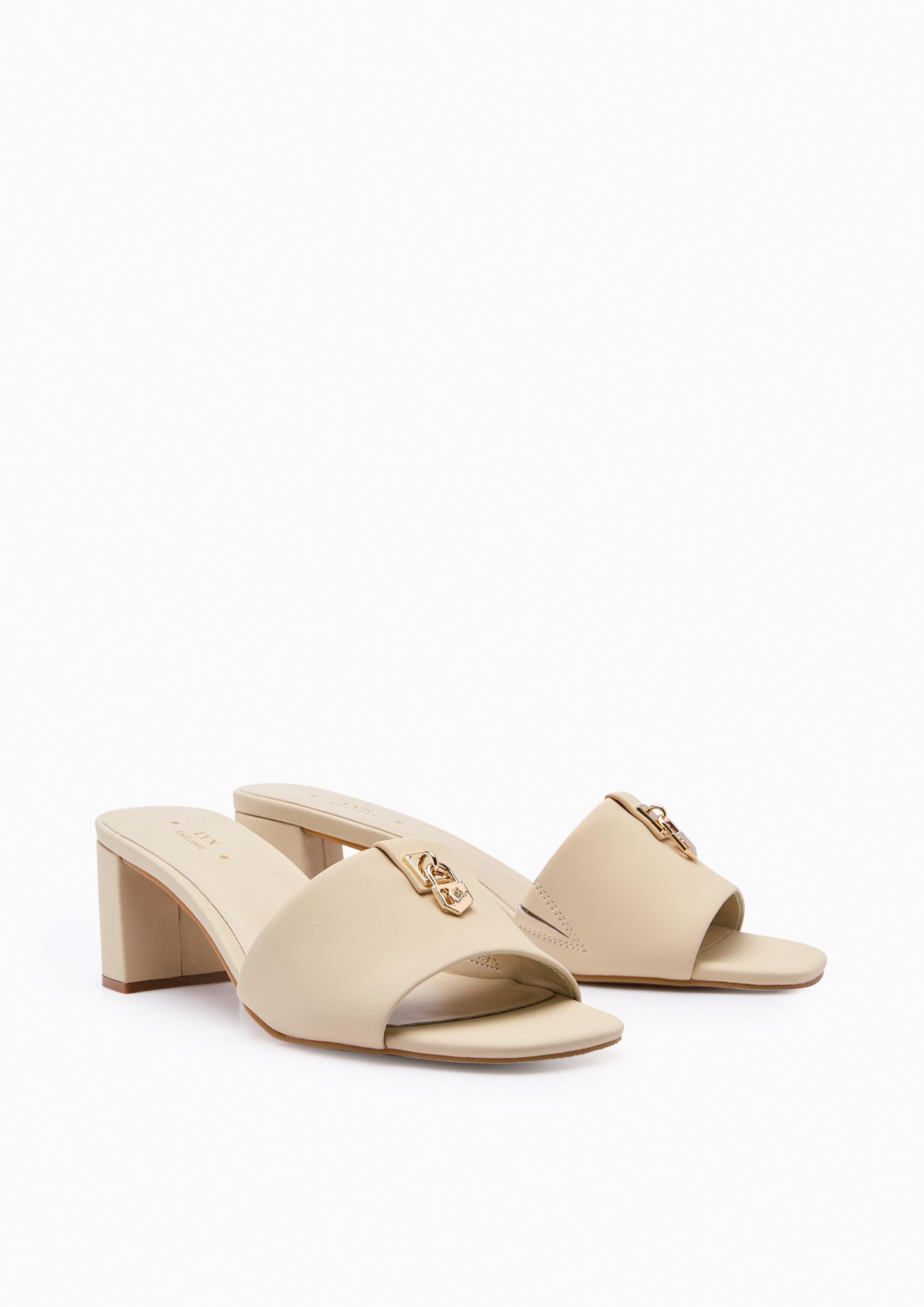 Neutra Mid Heels Beige