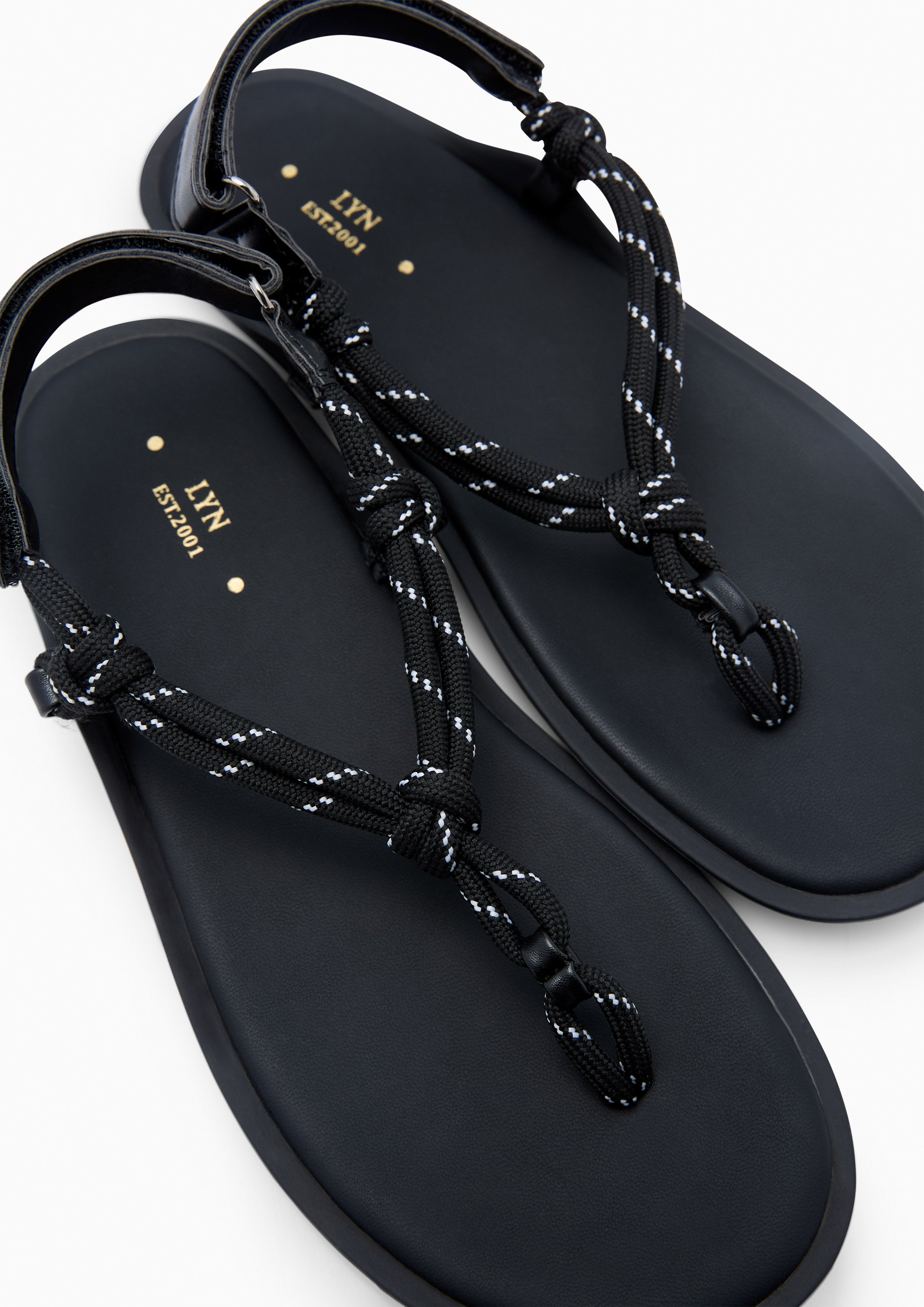 Yuki Flats Black