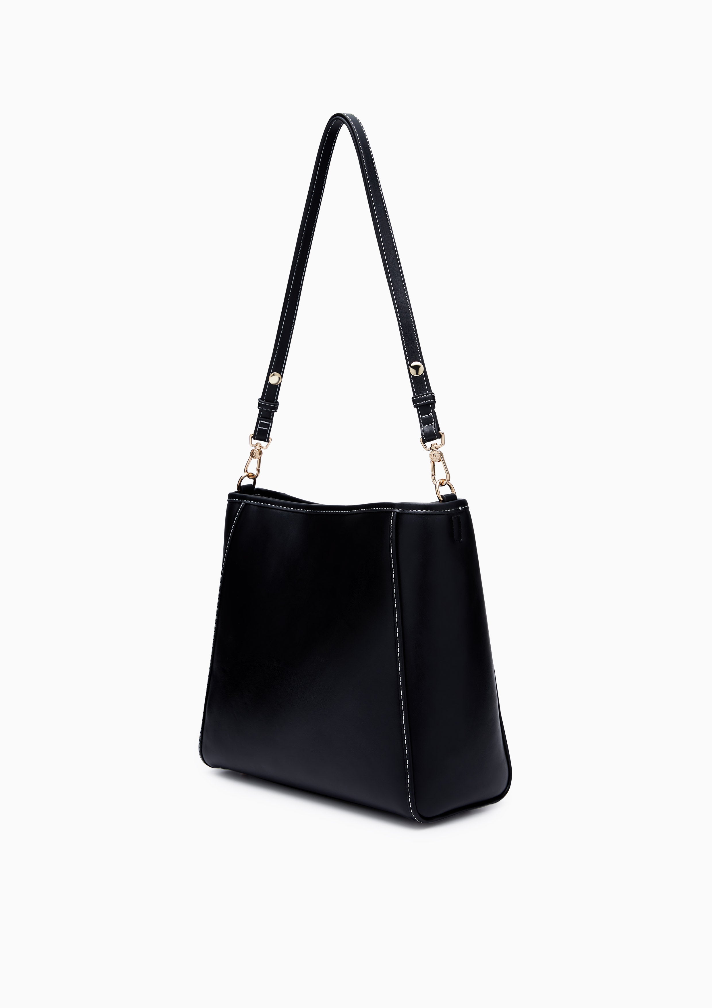 Berlyn L Shoulder Bag Black