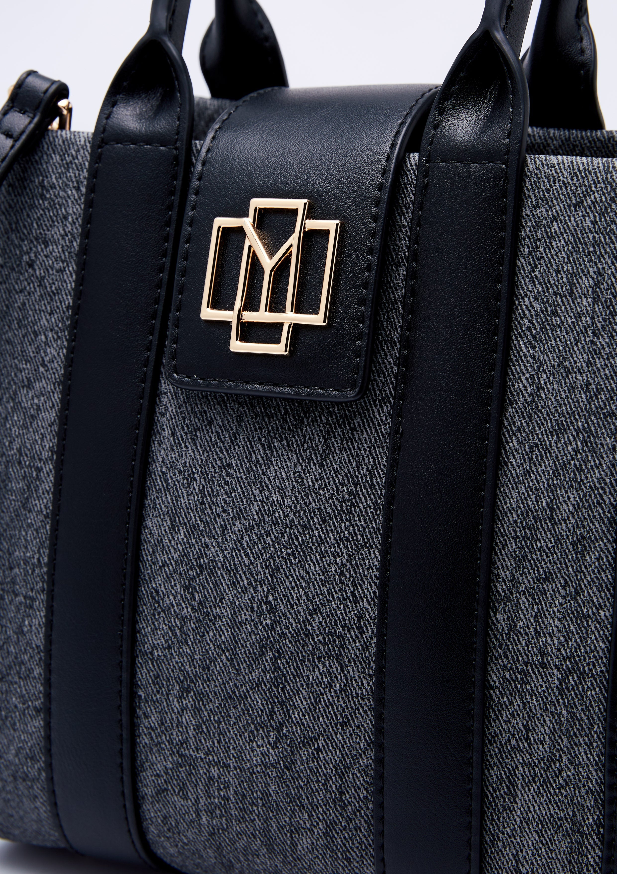 Berlyn Book Tote Black