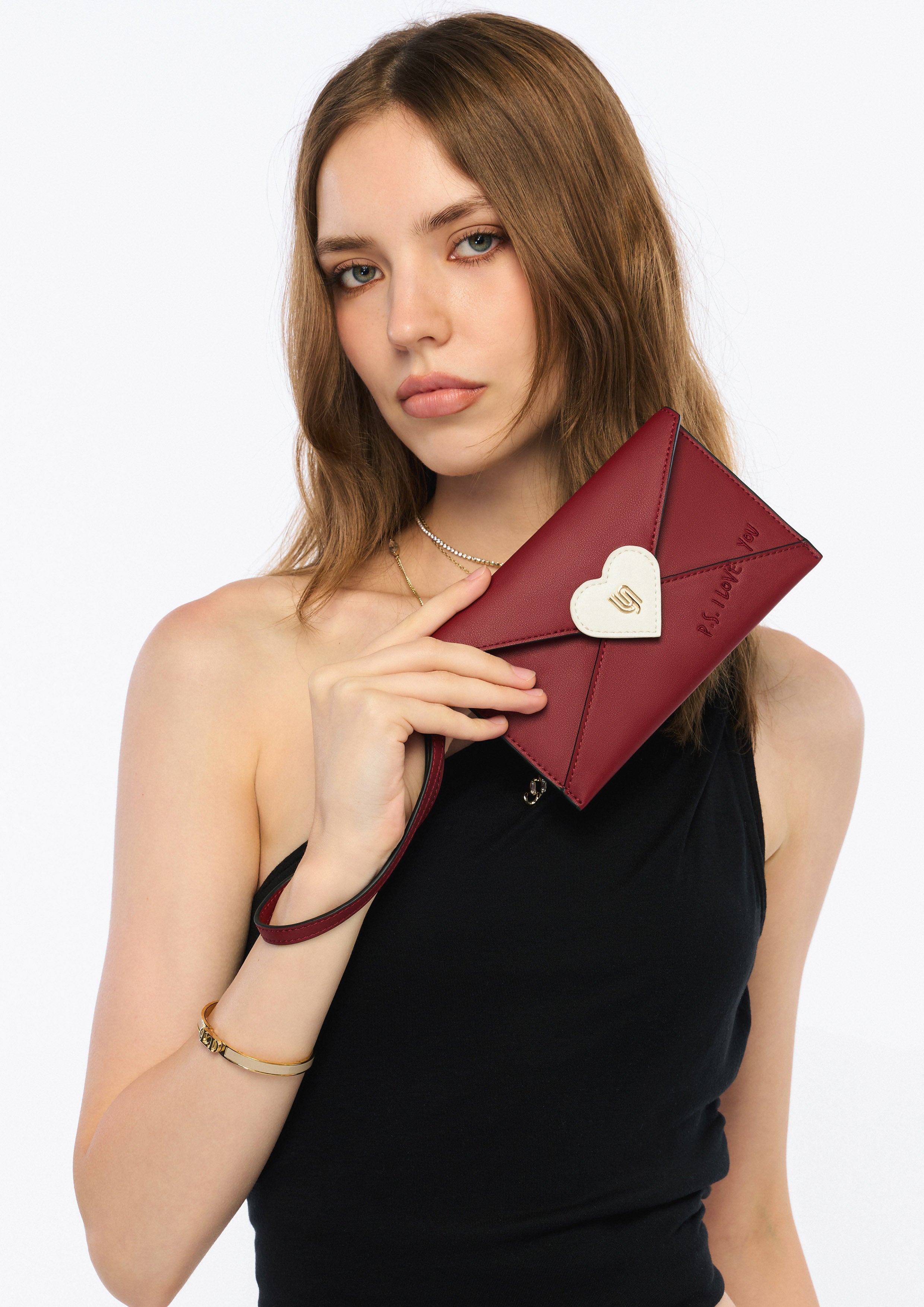 Cheryl Infinite Pouch Red