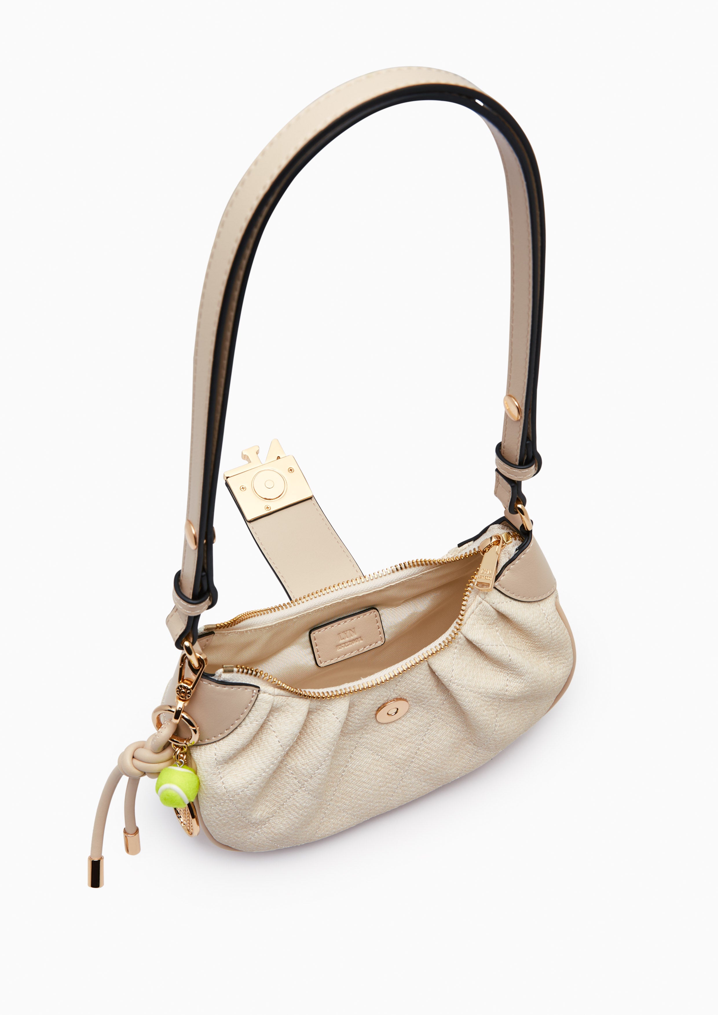 Becky S Quilt Shoulder Bag White