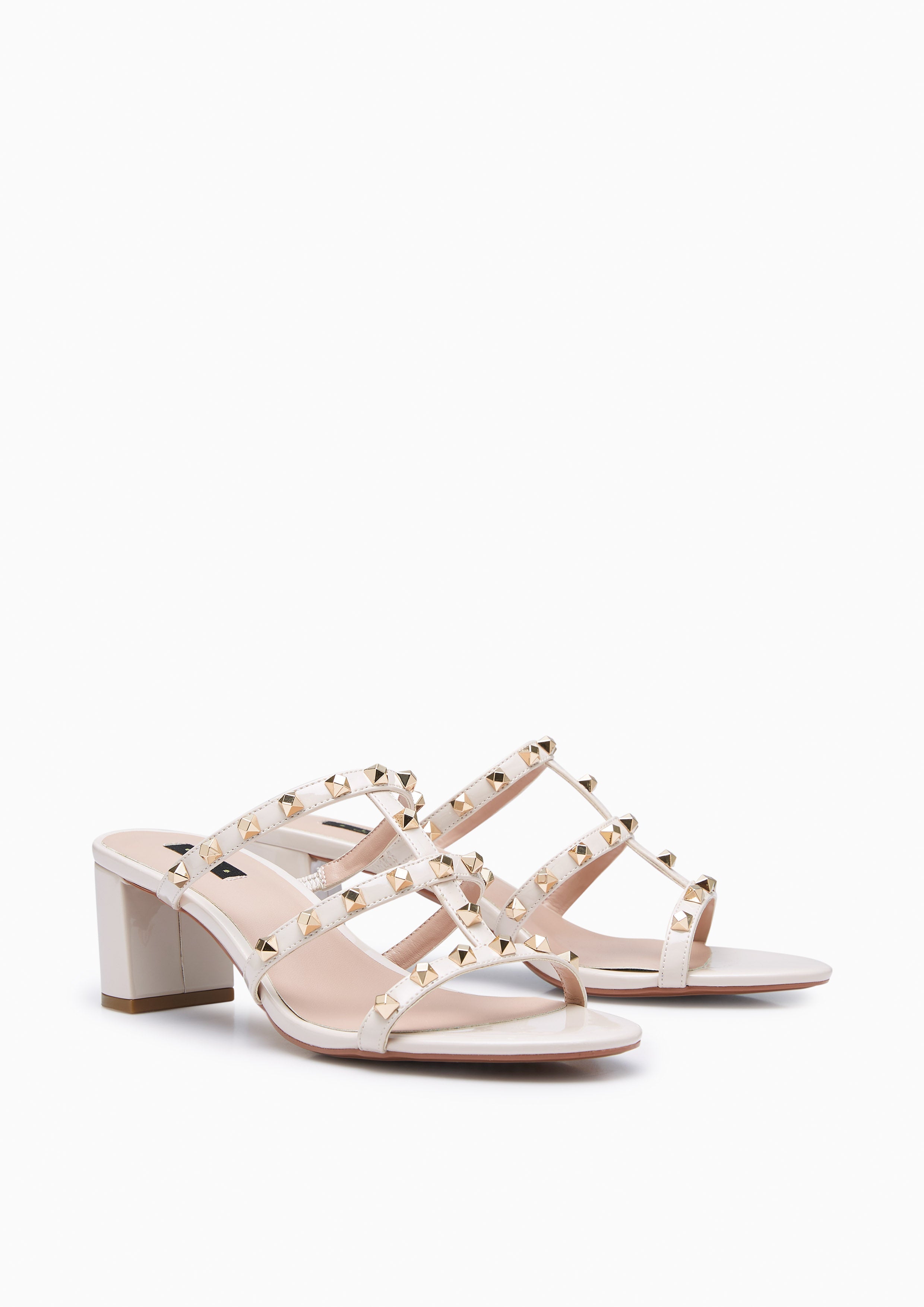 Linda Heels Ivory