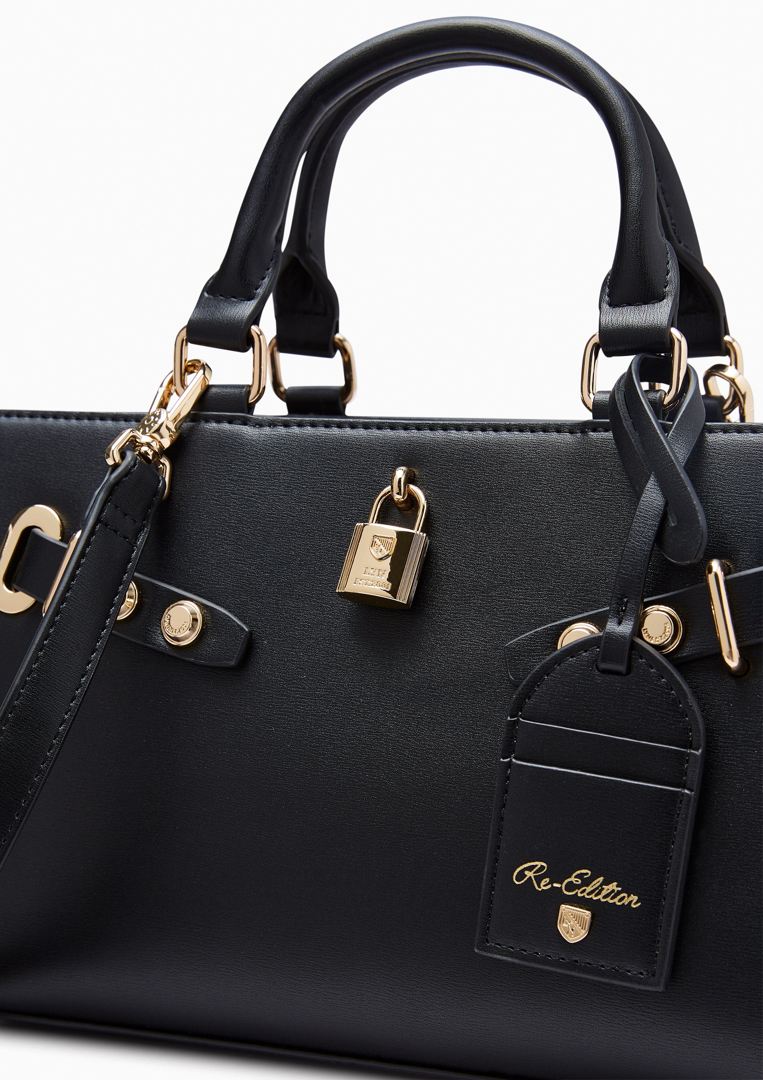 LYN★日本未発売★ RAFF M CROSSBODY BAG クロスボディバッグ Raff M Crossbody Bag Black