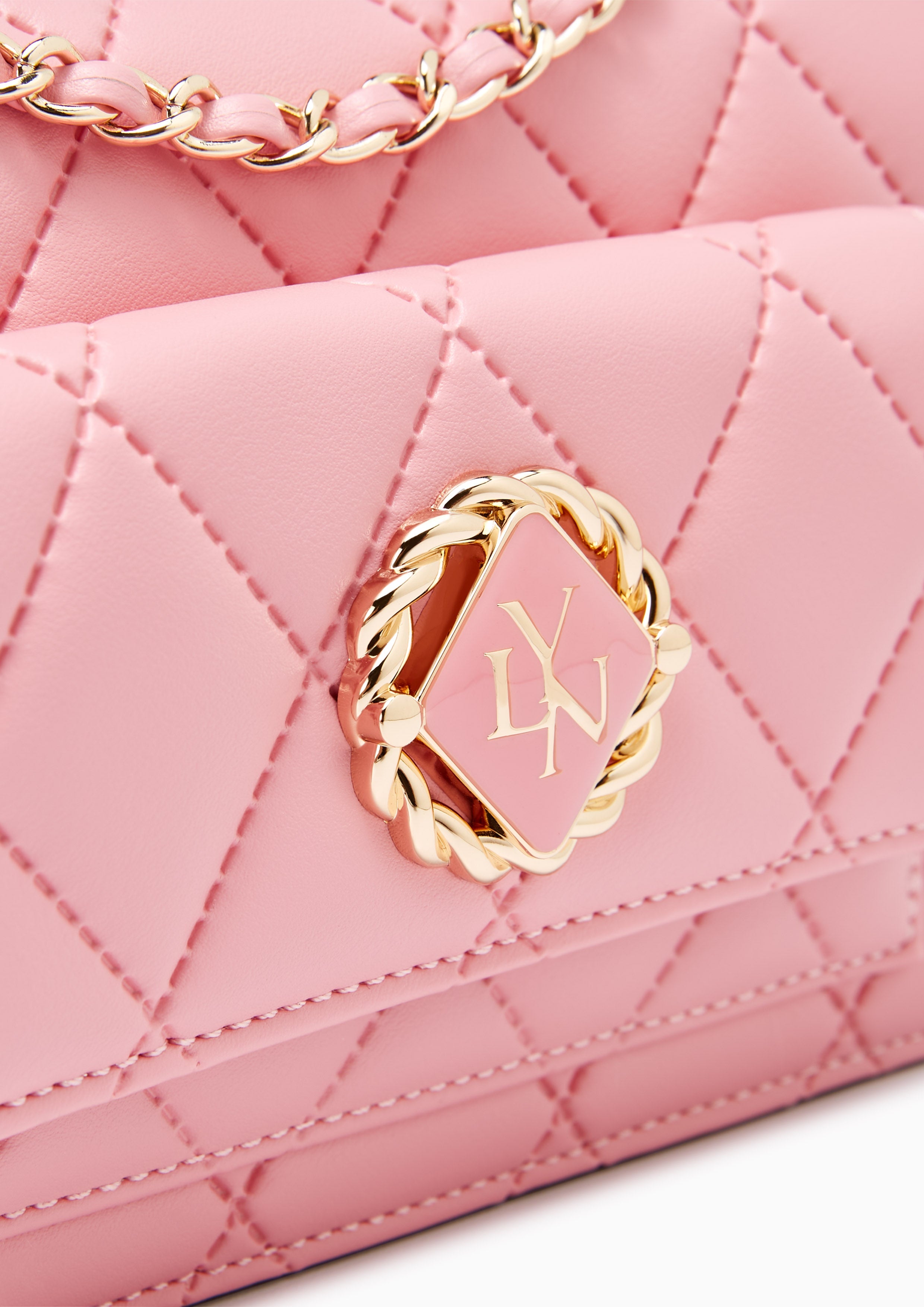 Emma Clutch With Chain Pink