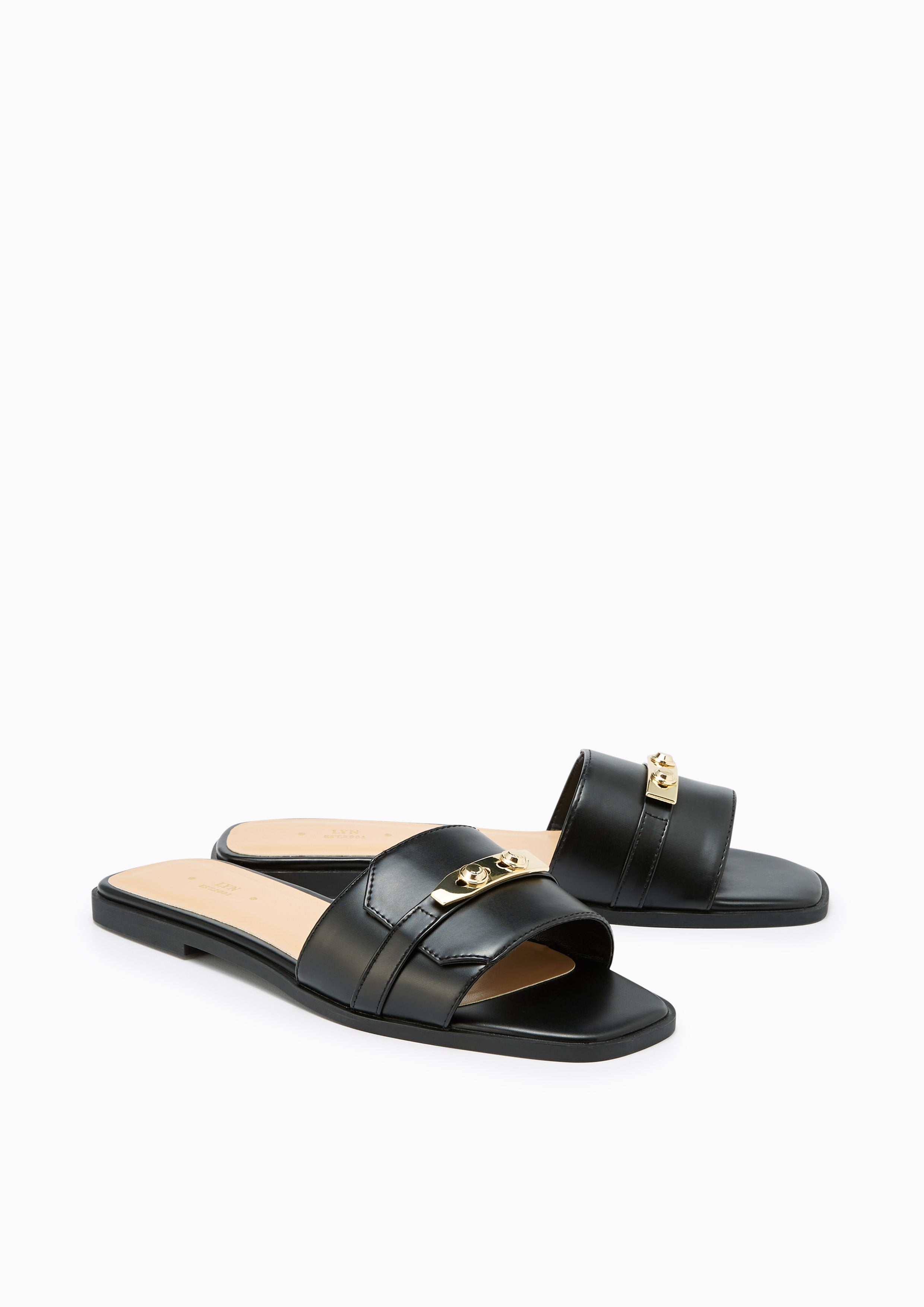 Master Flat Sandals Black