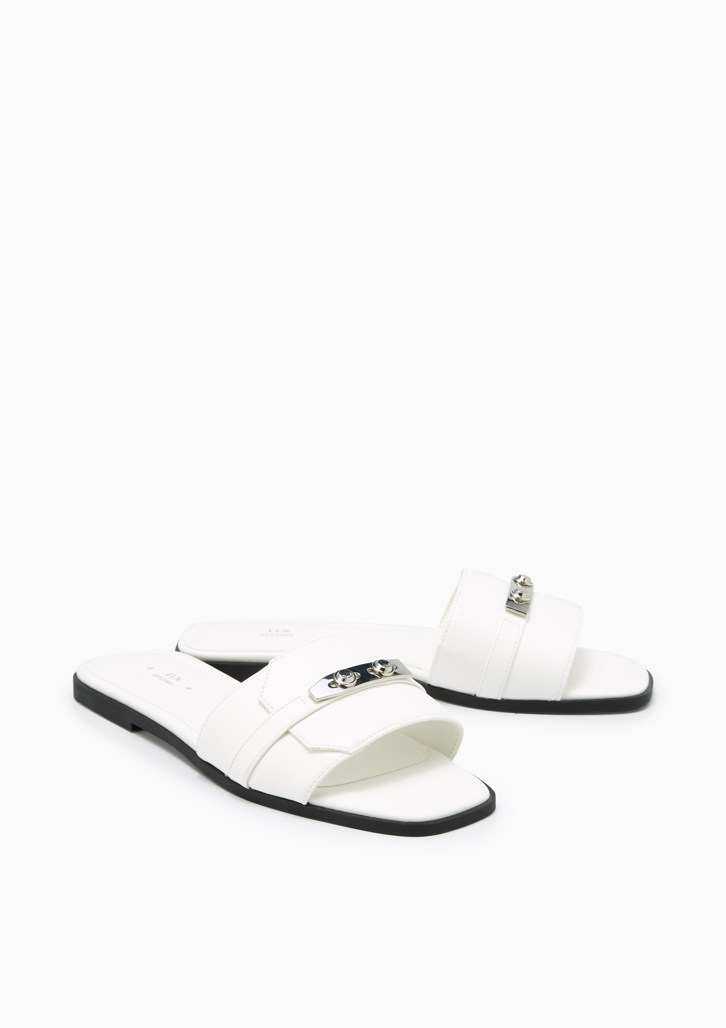 Master Flat Sandals White