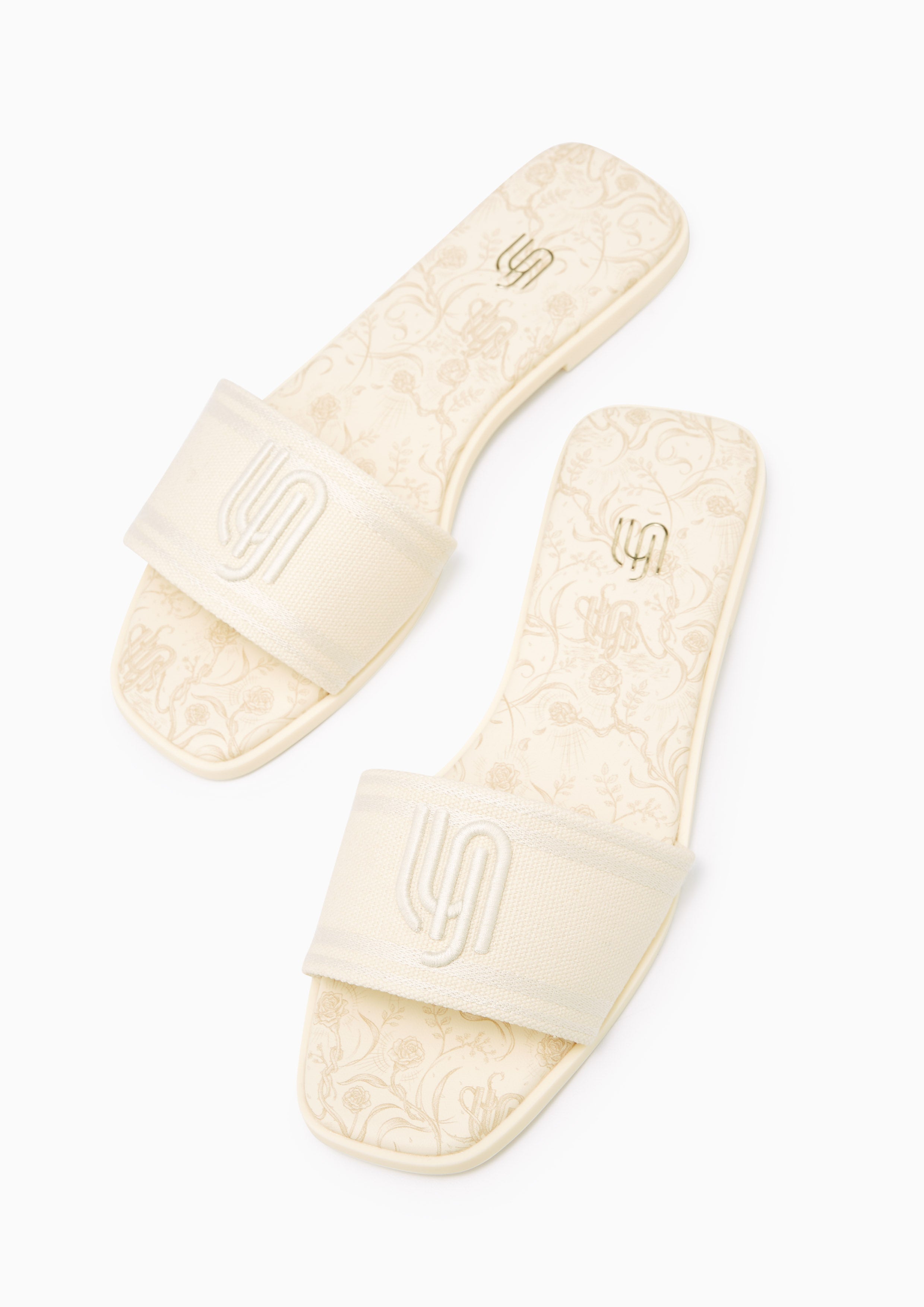 Maiden Flat Infinite Sandals Ivory