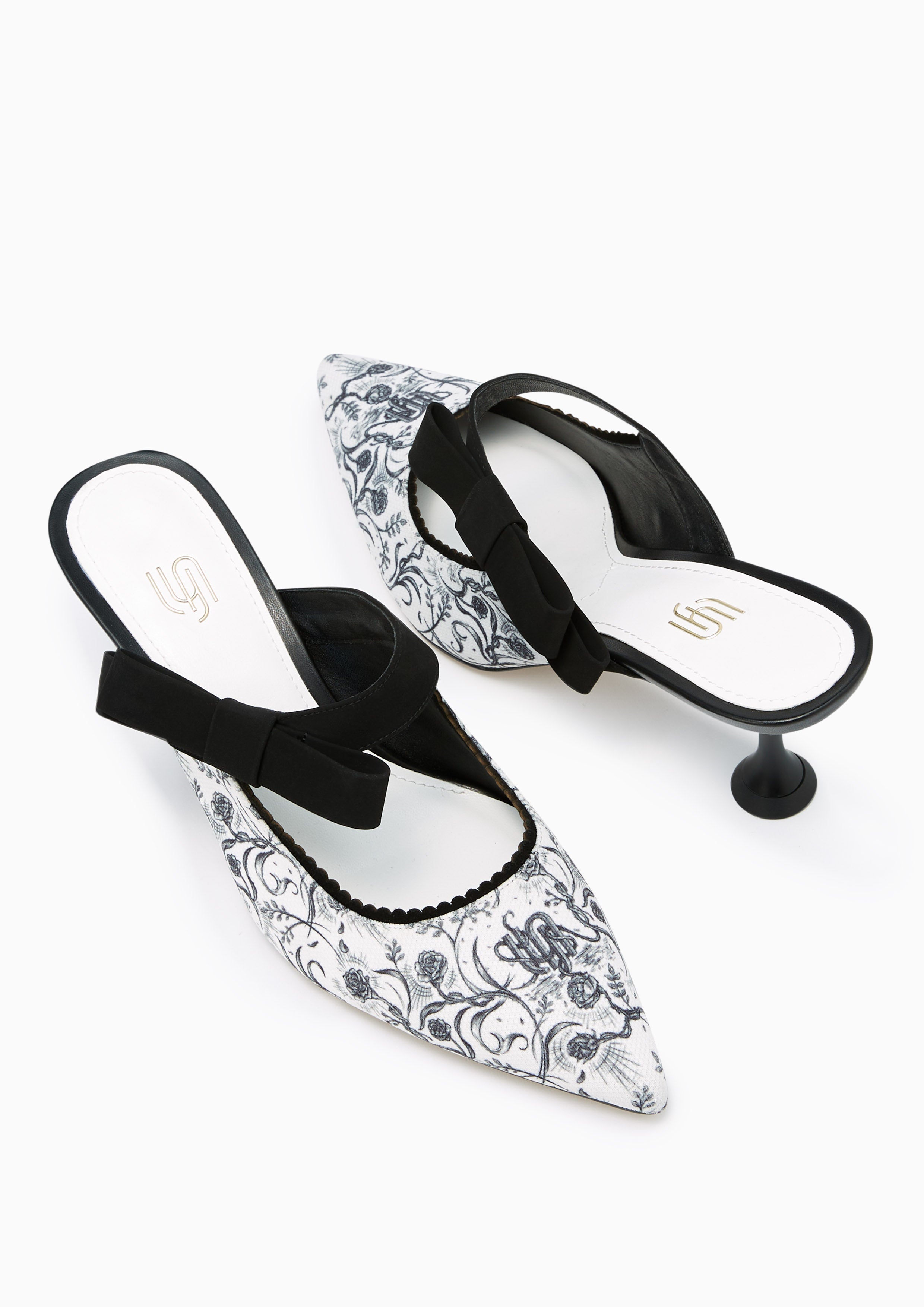 Maiden Infinite Sandals Printed Black