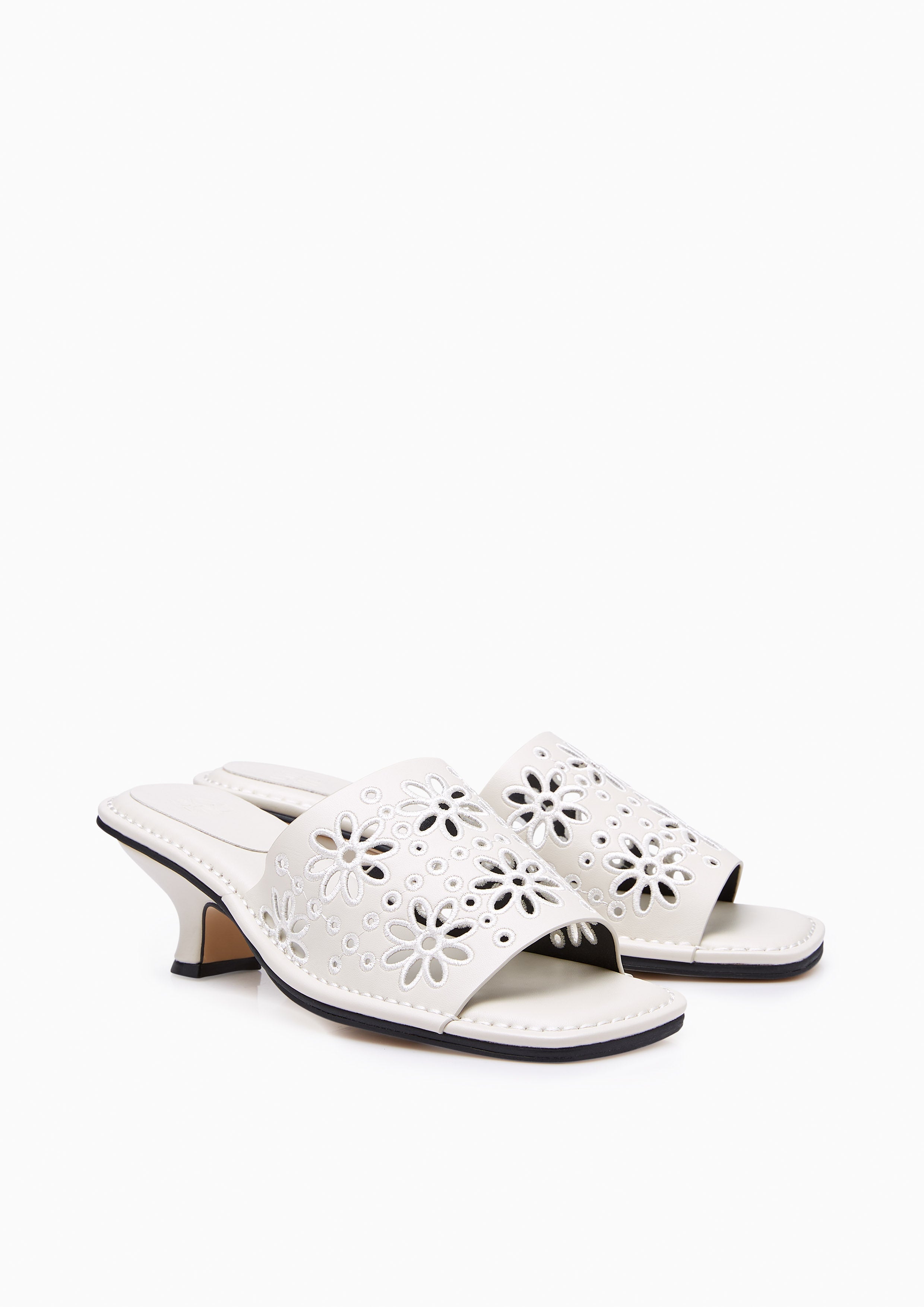 Barrett Sandals Ivory