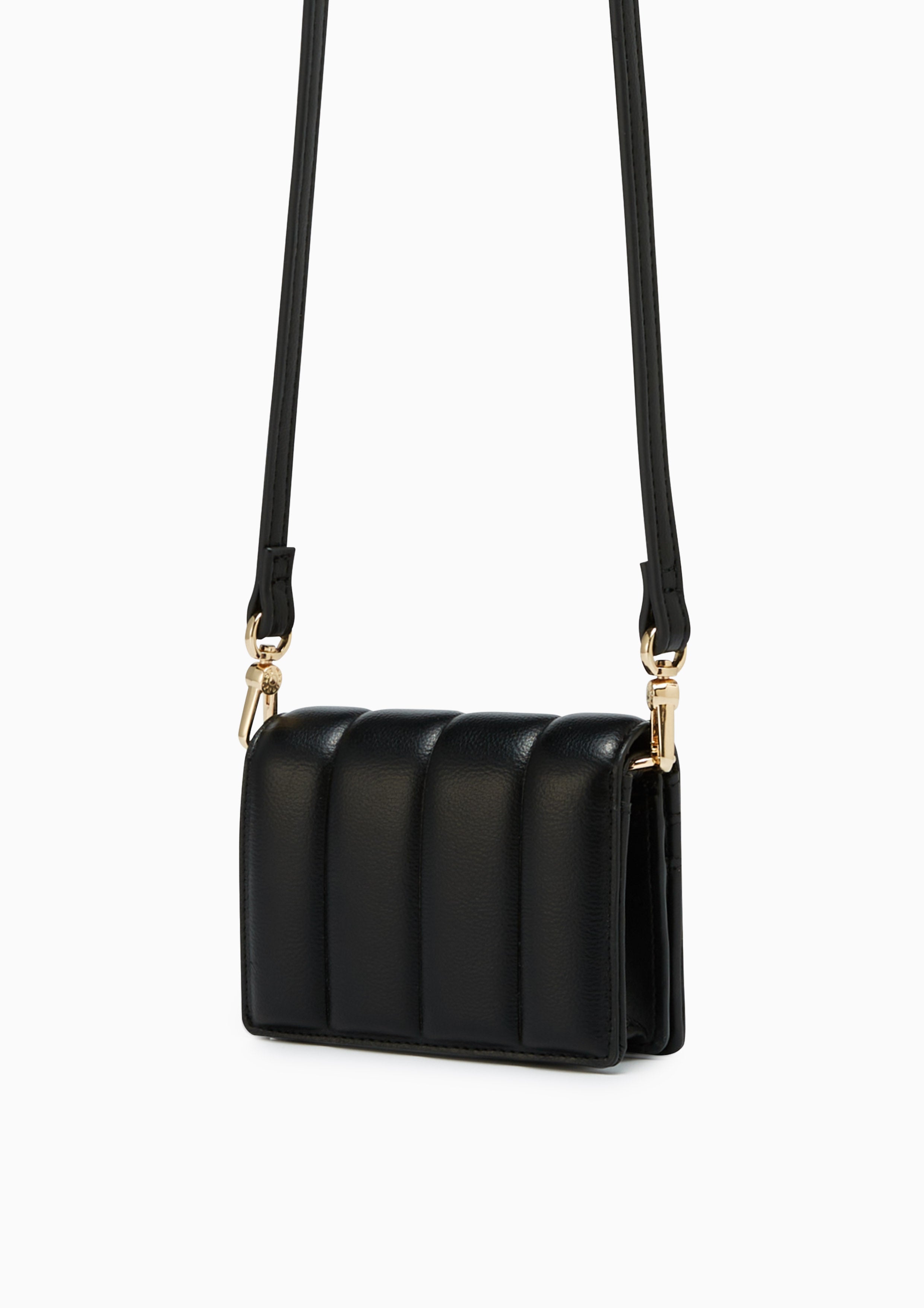 Naw Patti Short Wallet On Chain Black