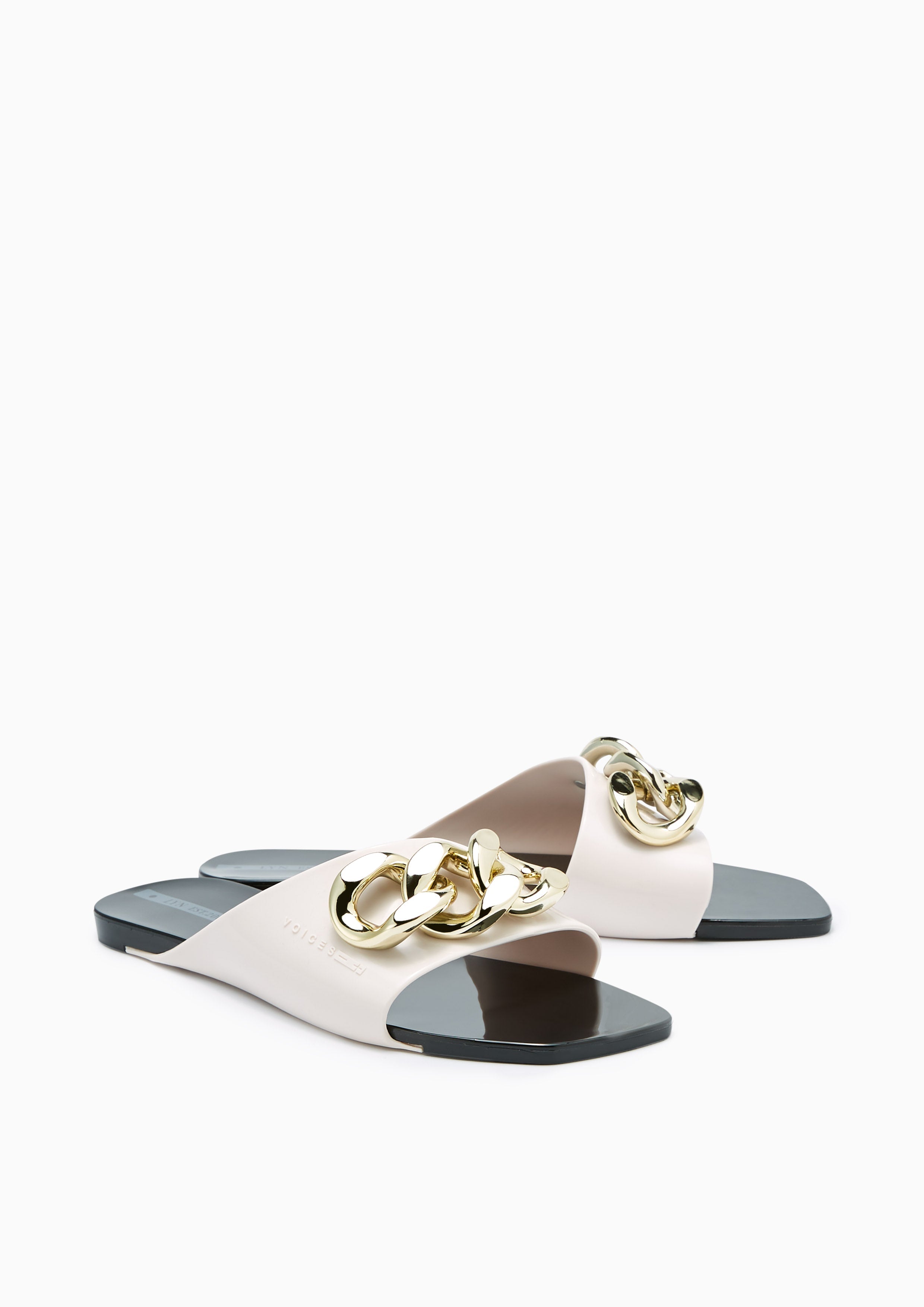 Bugloss Flat Sandals White