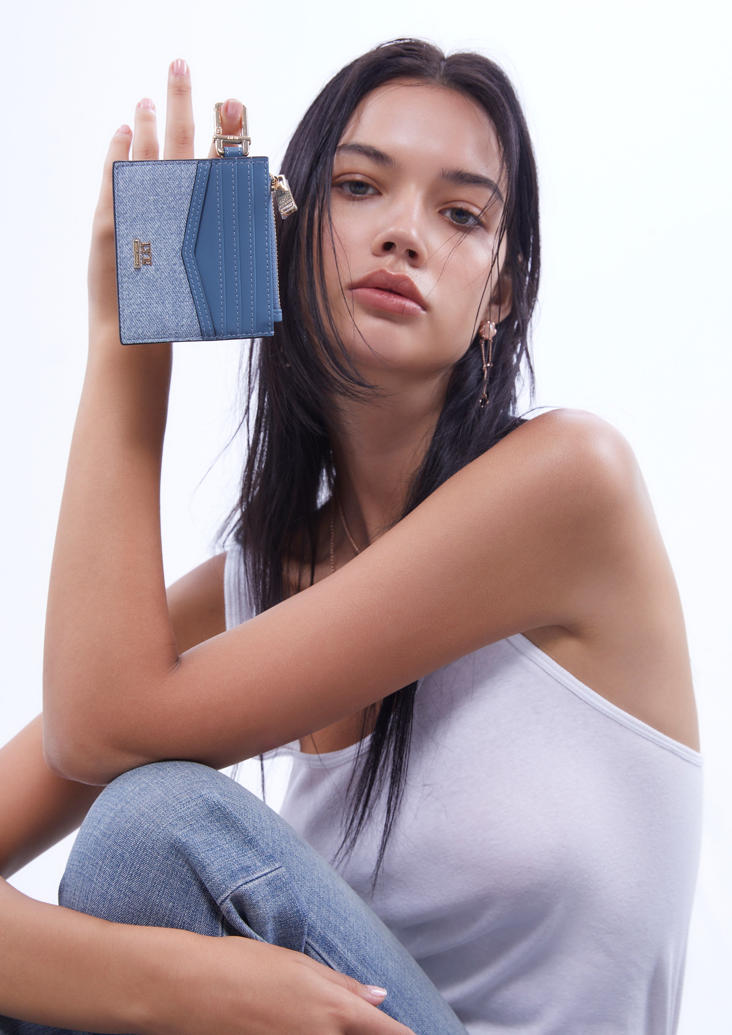 Nya Zipped Short Card Holder Blue