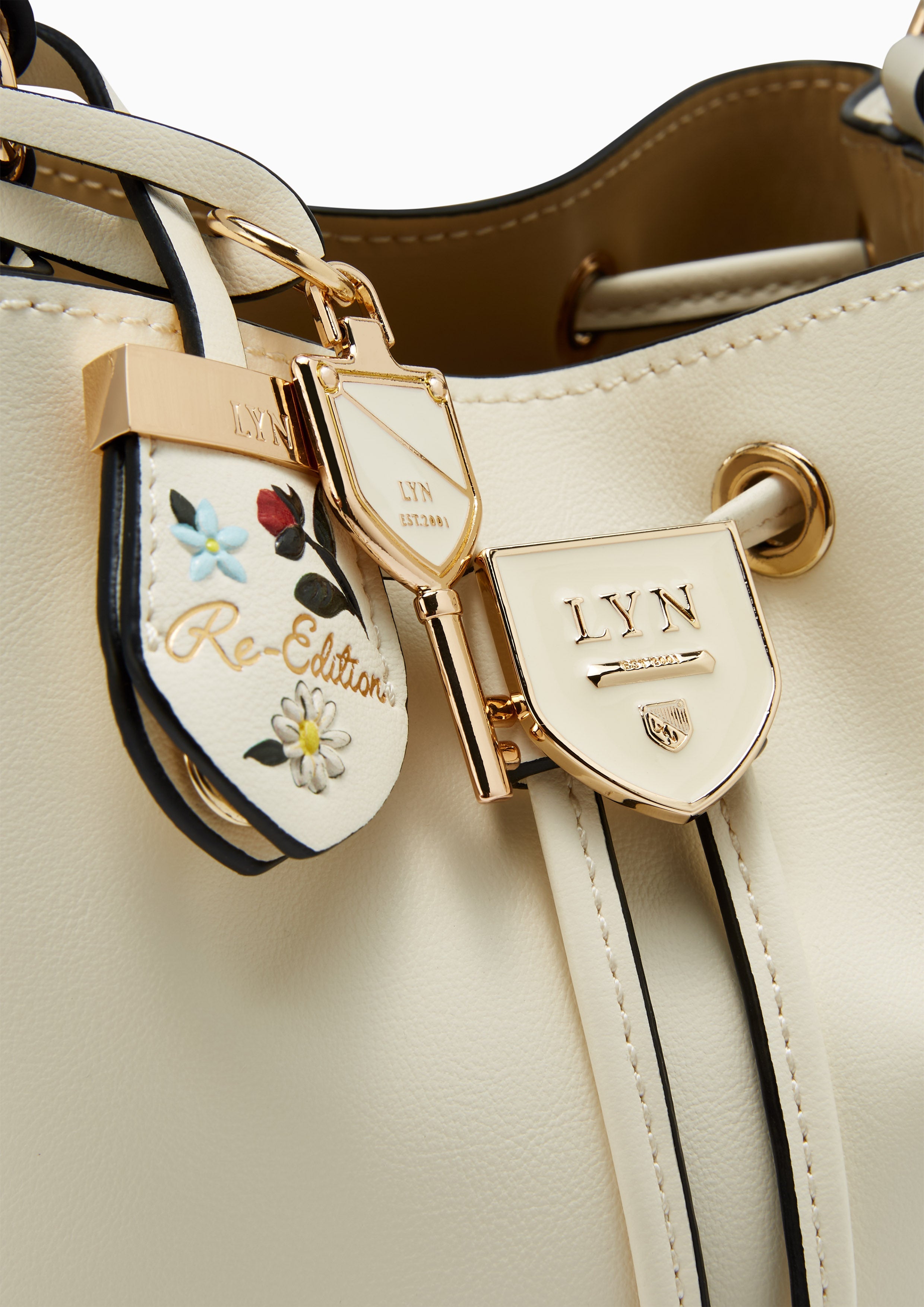 Botanic Carina S Bucket Bag Ivory