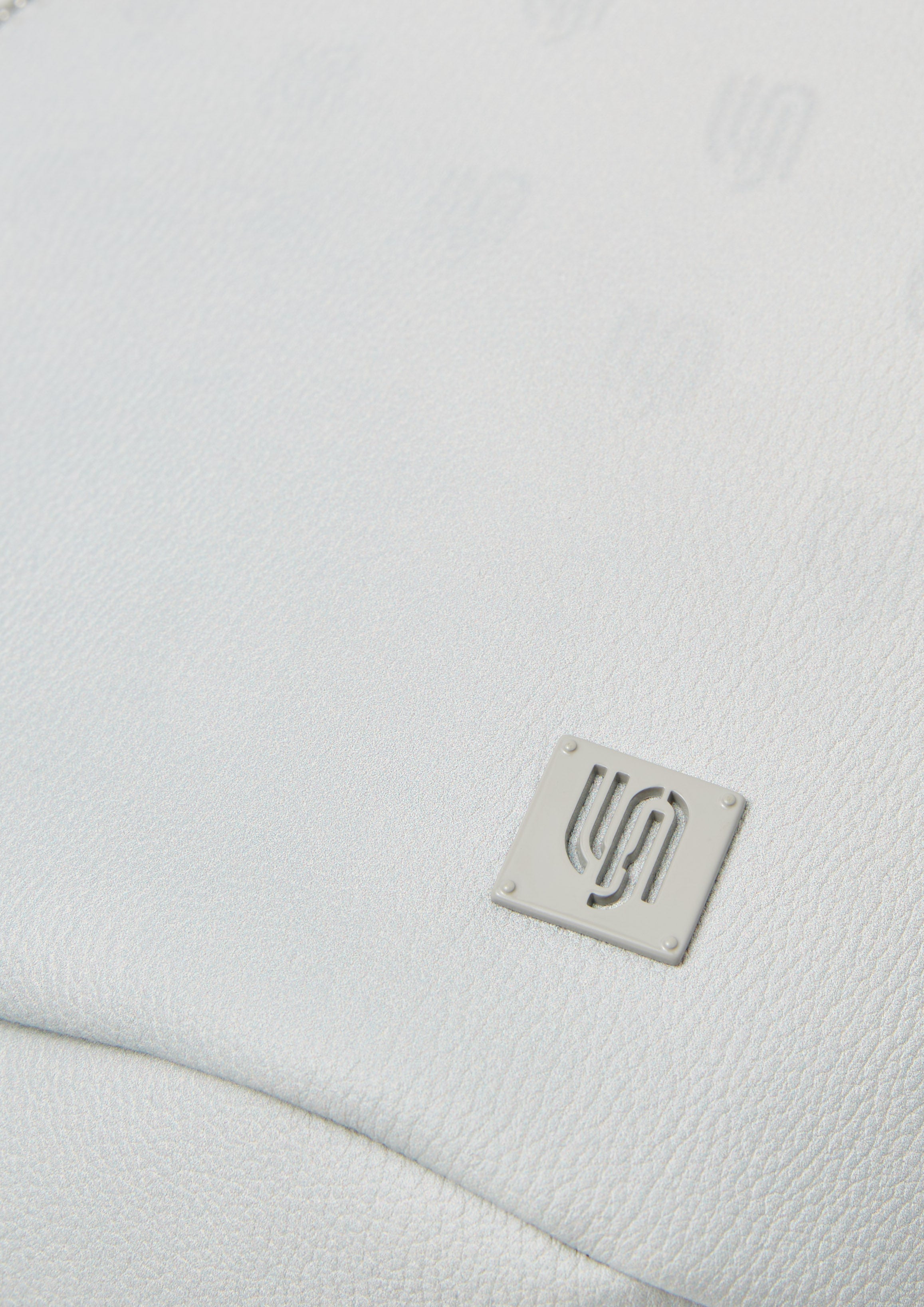 Nolan Crossbody Bag - Unisex Light Grey
