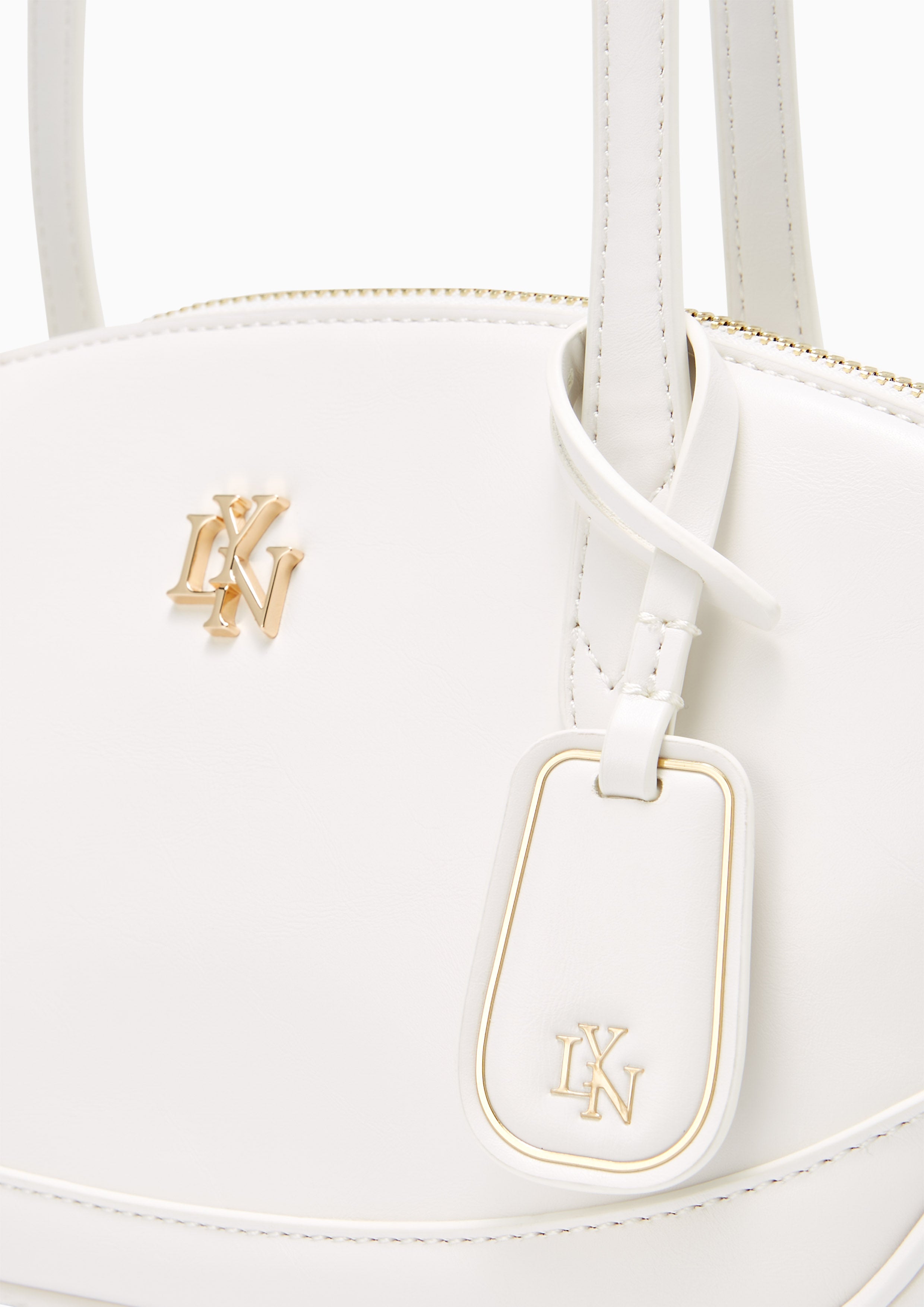 Chamomine Shoulder Bag White