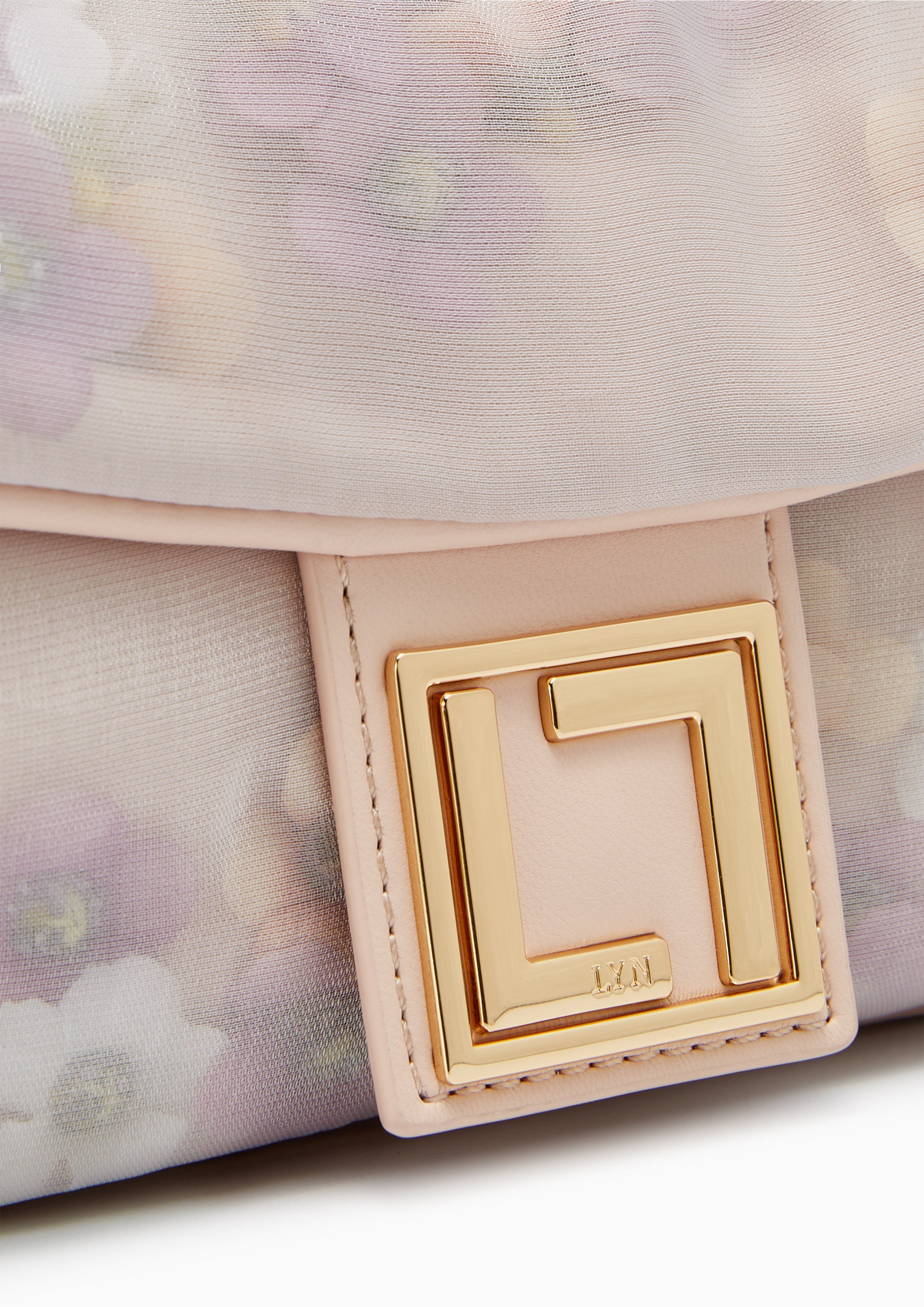 Abigo Chiffon Shoulder Pink