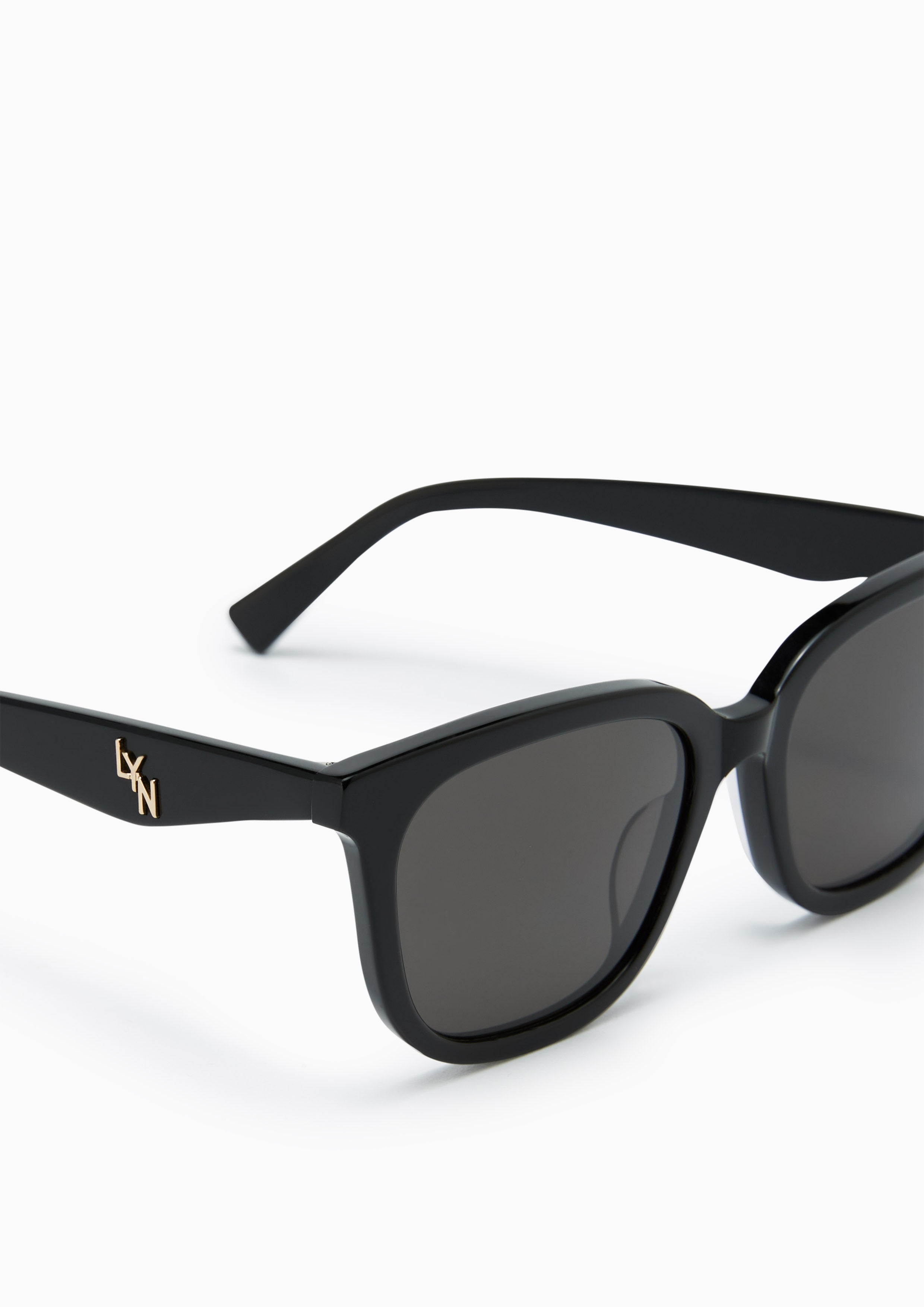 Clove Sunglasses Black