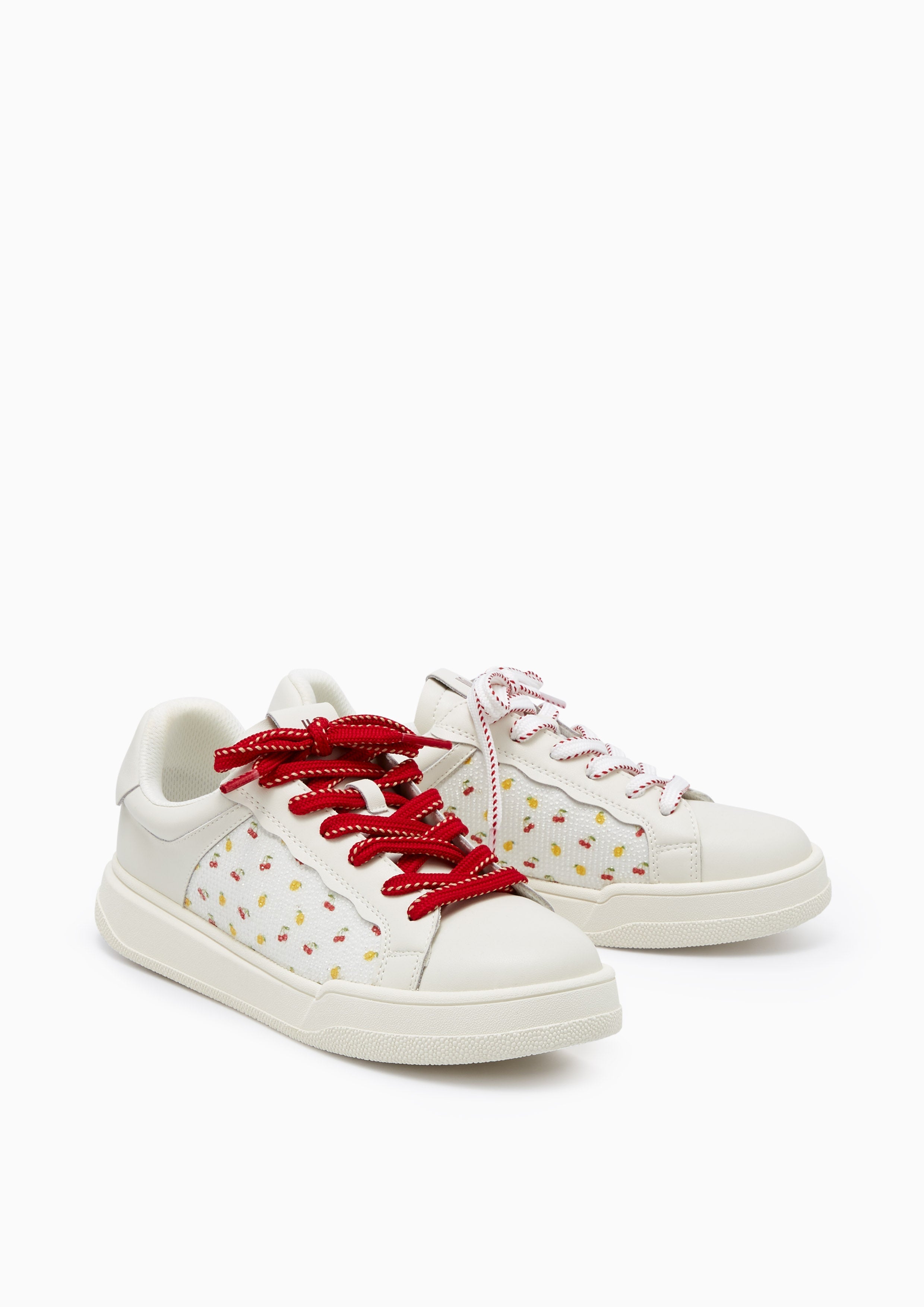 Labelly Sneakers
