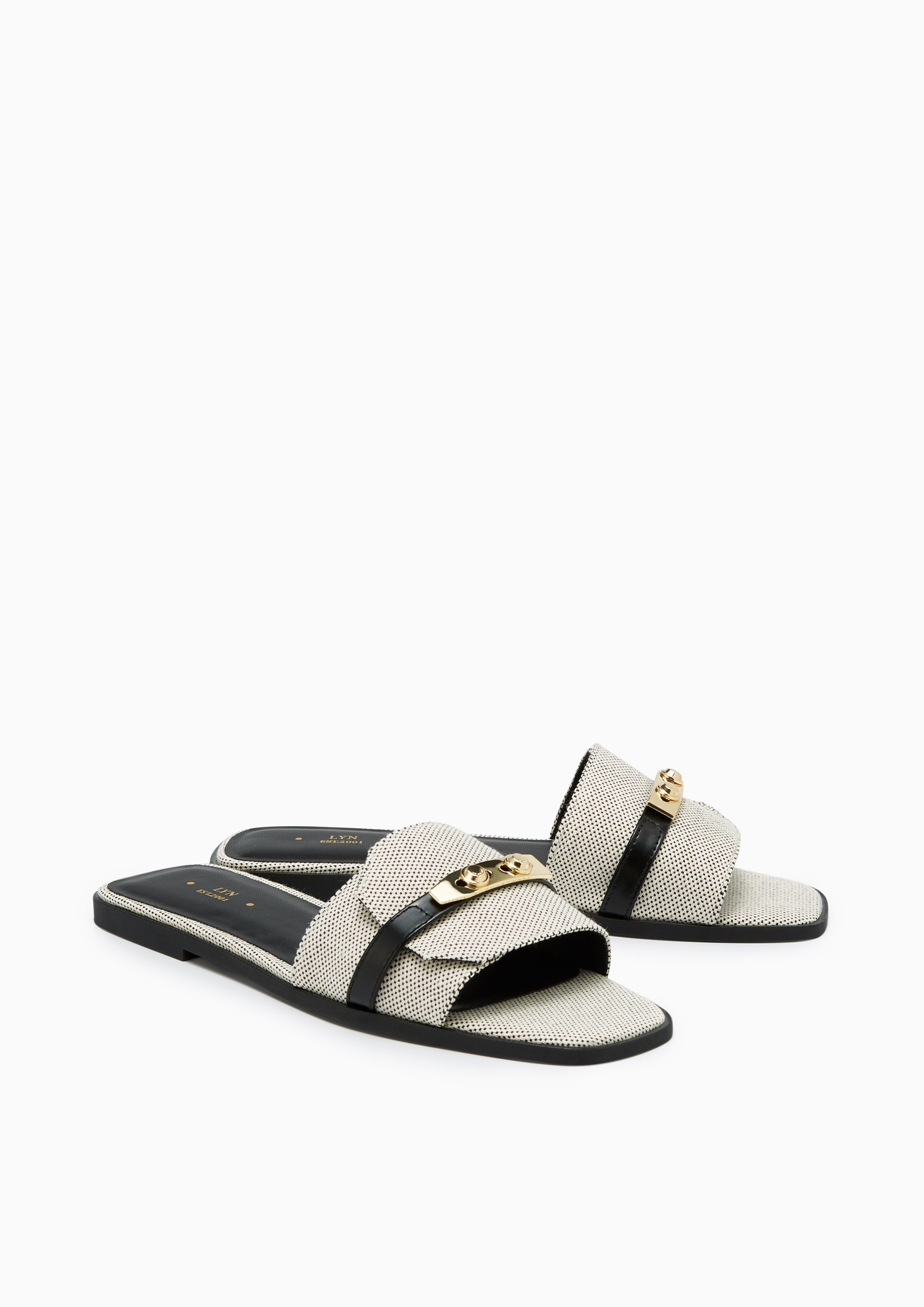 Master Kanvas Flat Black