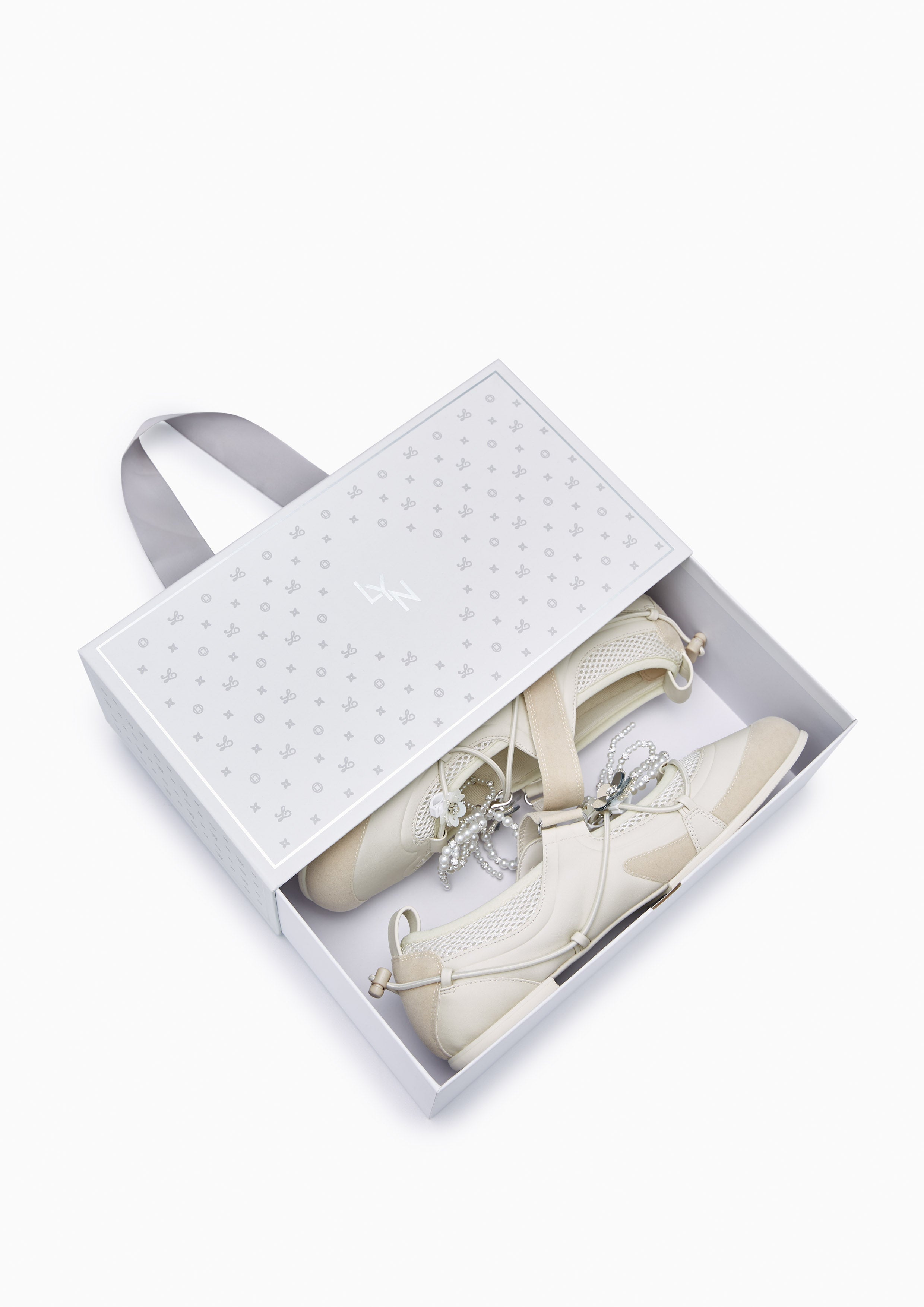 Teddi Mary Jane Flat White