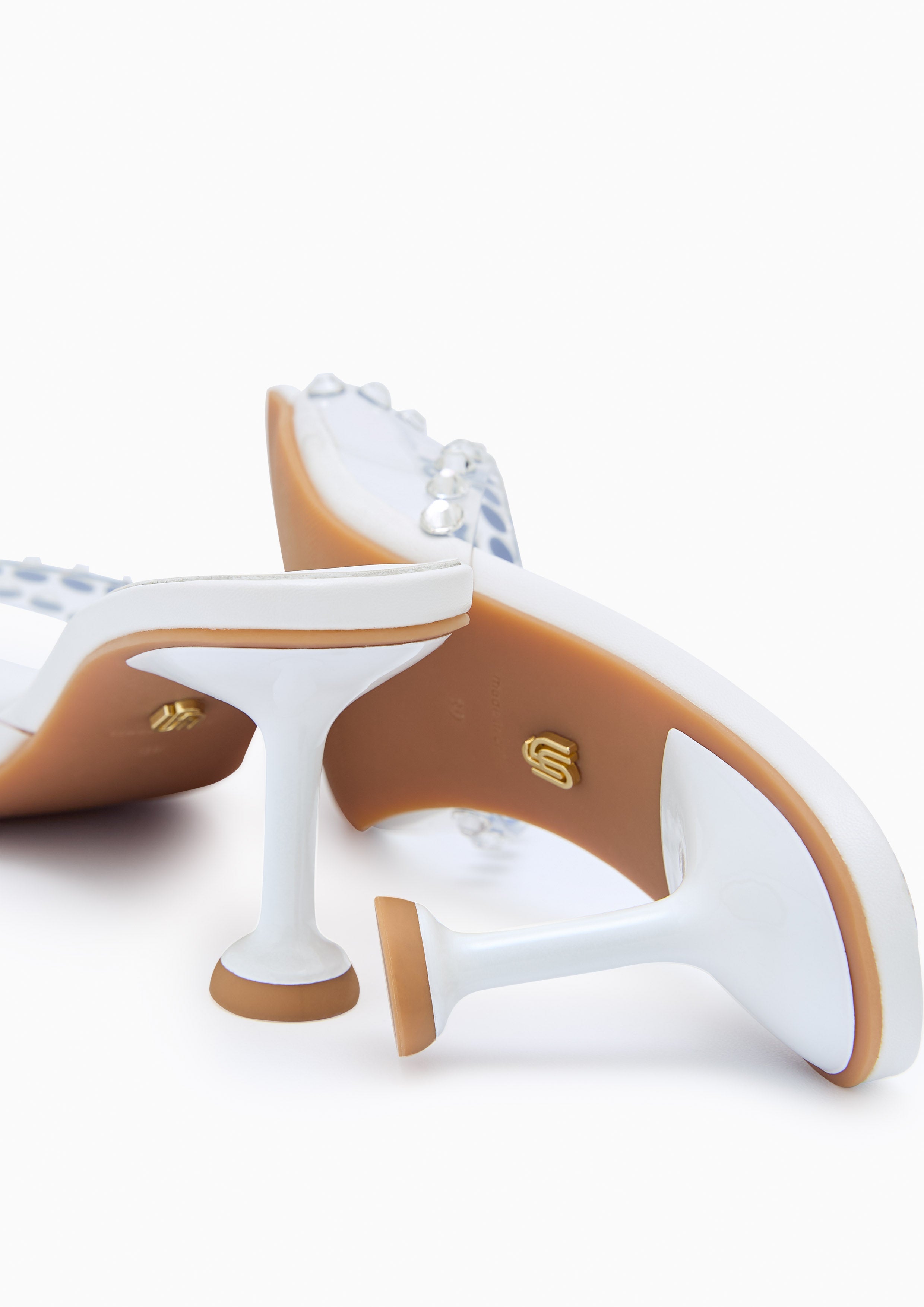 Carca Infinite White